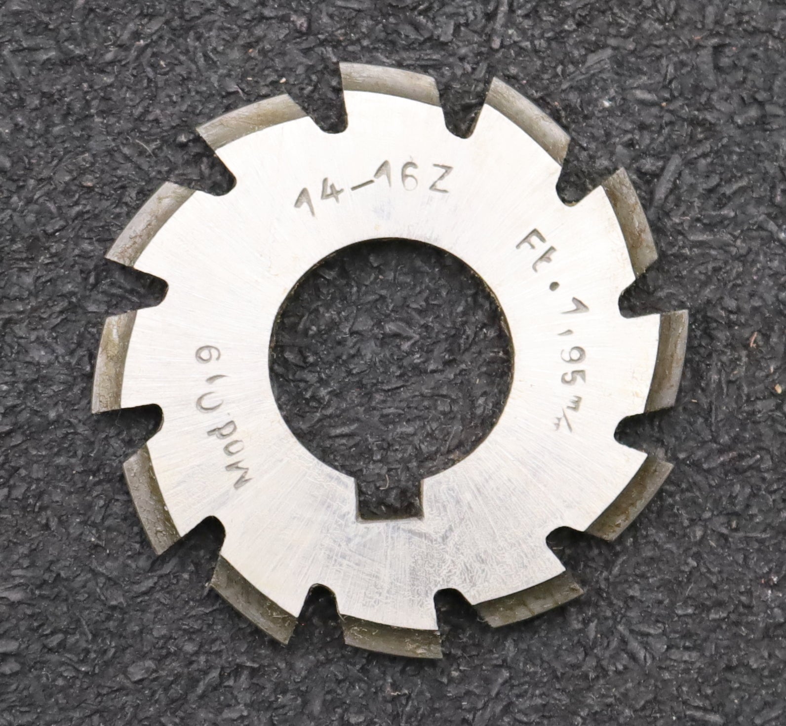 Bild des Artikels DOLD-Zahnformfräser-m=-0,9mm-No.-2-für-Z=-14-16-EGW-20°-LKN-gear-profile-cutter