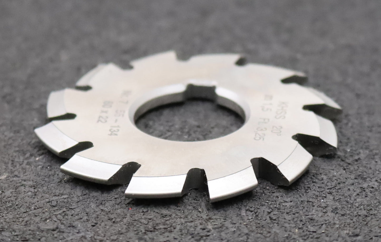 Bild des Artikels DOLD-Zahnformfräser-m=-1,5mm-No.-7-für-Z=-55-134-EGW-20°-gear-profile-cutter