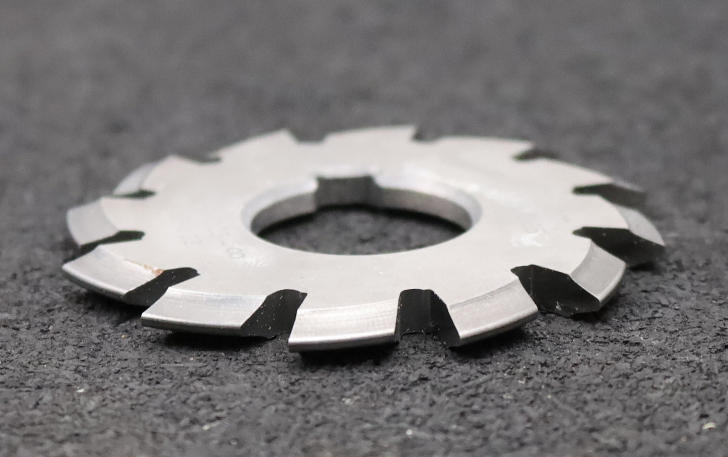 Bild des Artikels DOLD-Zahnformfräser-m=-1,5mm-No.-8-für-Z=-135-00-EGW-20°-gear-profile-cutter