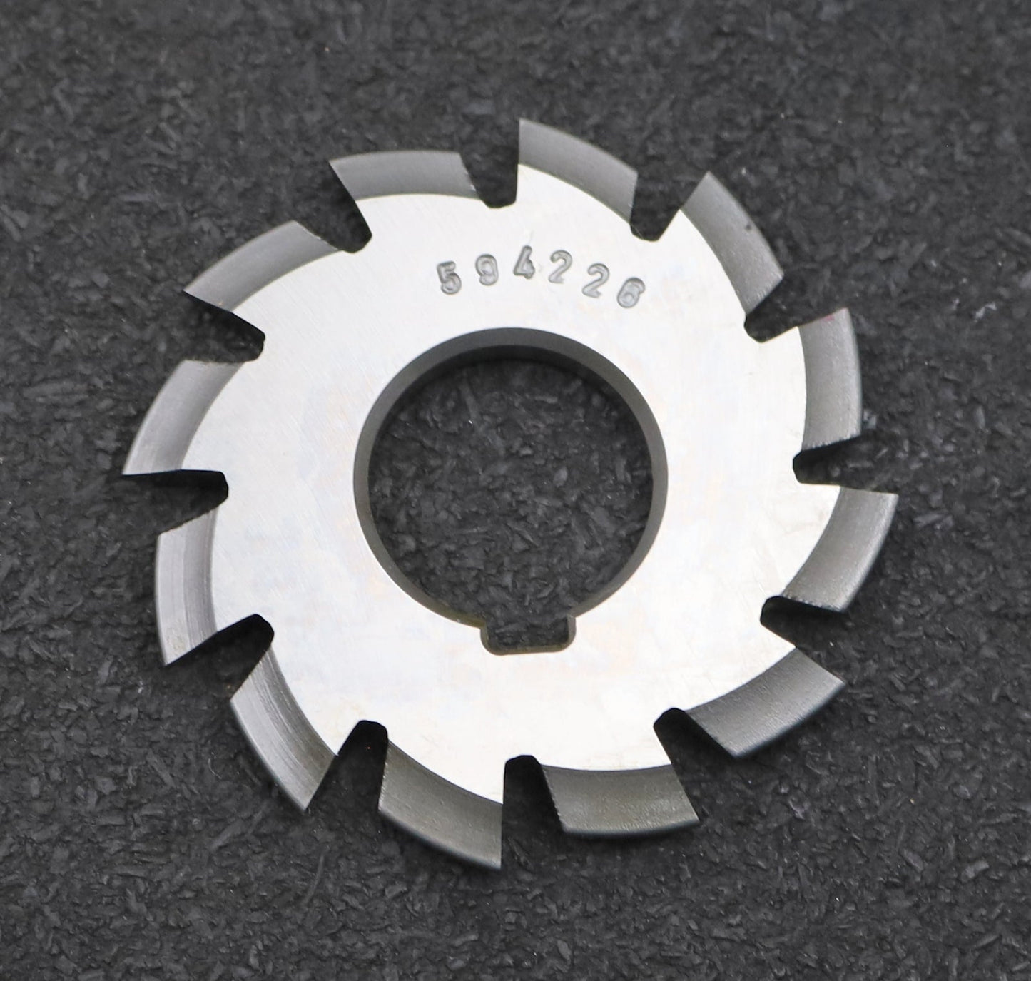 Bild des Artikels DOLD-Zahnformfräser-m=-2mm-No.-6-für-Z=-35-54-EGW-20°-gear-profile-cutter