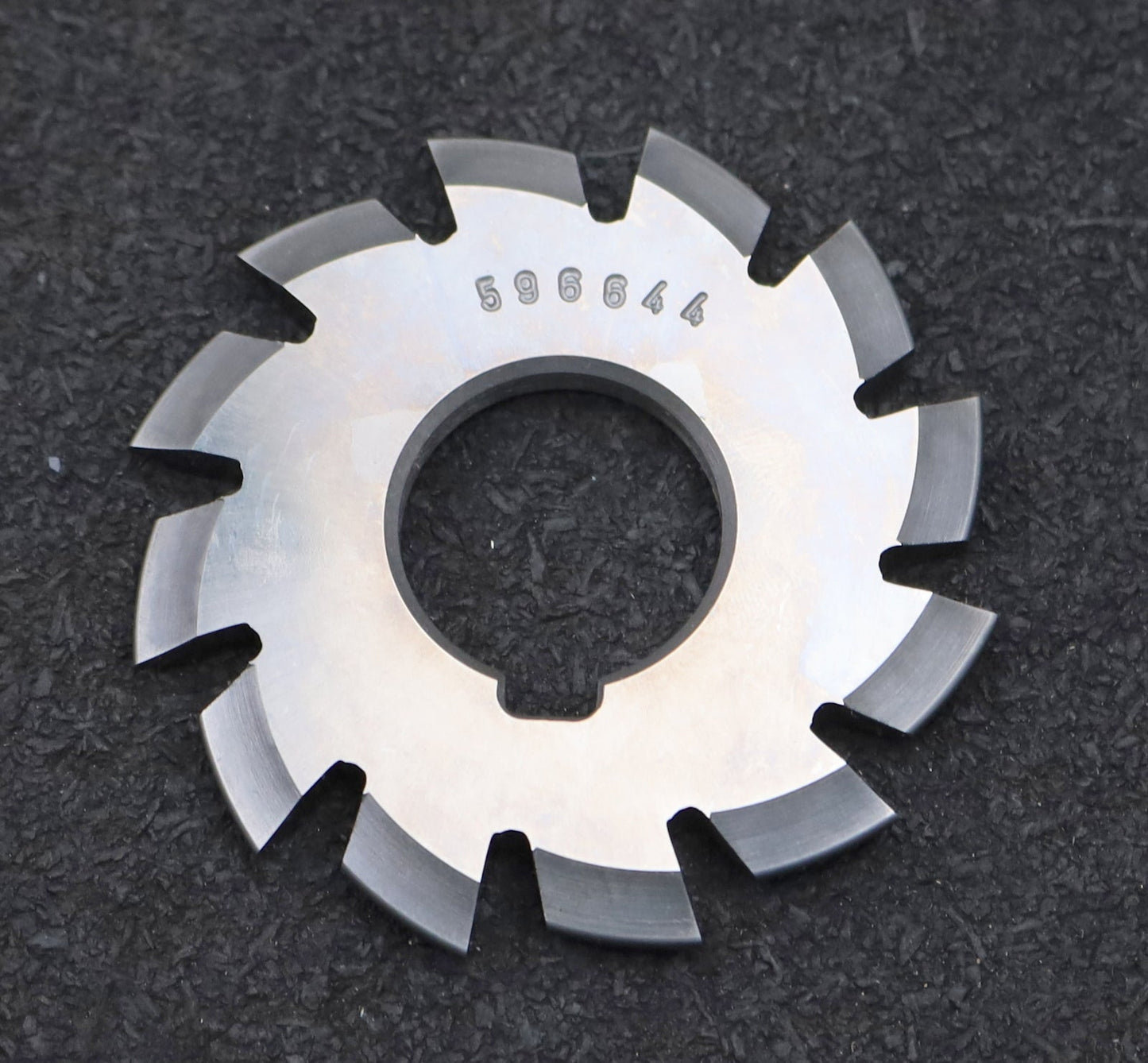 Bild des Artikels DOLD-Zahnformfräser-m=-2mm-No.-7-für-Z=-55-134-EGW-20°-gear-profile-cutter
