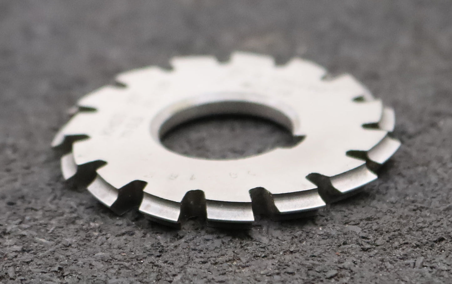 Bild des Artikels DOLD-Zahnformfräser-m=-0,5mm-No.-8-für-Z=-135-00-EGW-20°-gear-profile-cutter