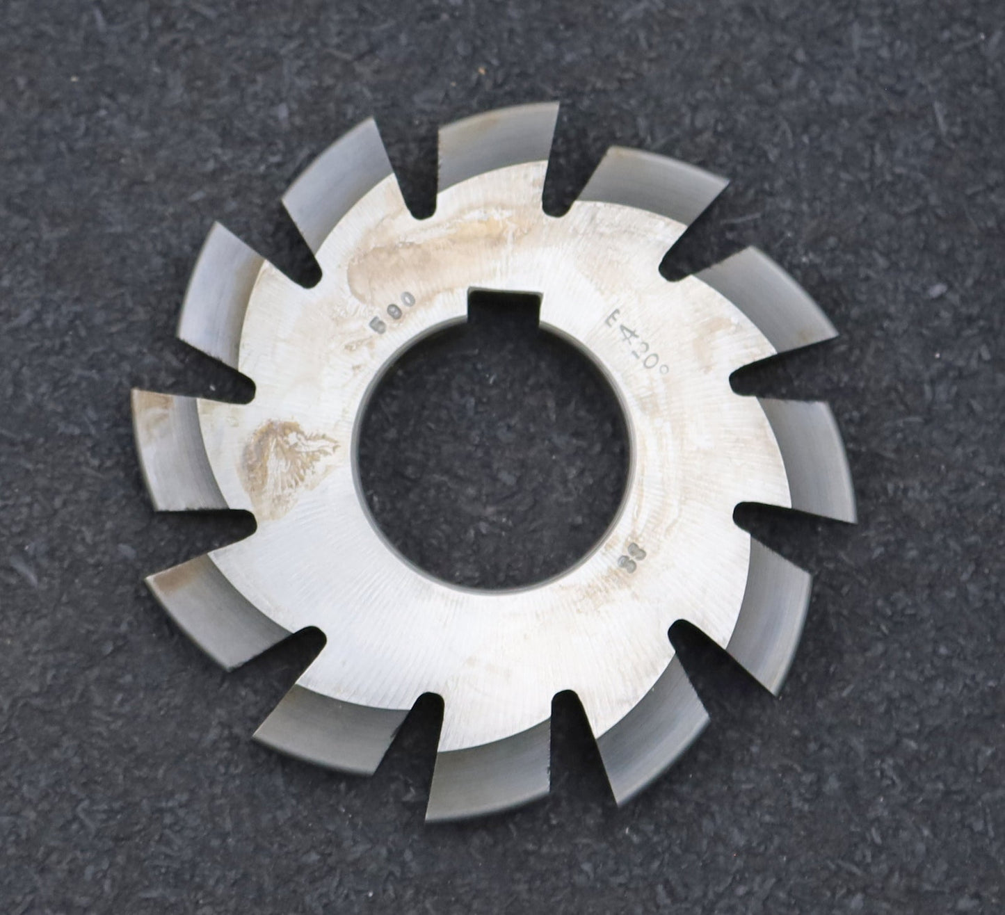 Bild des Artikels DOLD-Zahnformfräser-m=-3,25mm-No.-6-für-Z=-35-54-EGW-20°-HSS-gear-profile-cutter