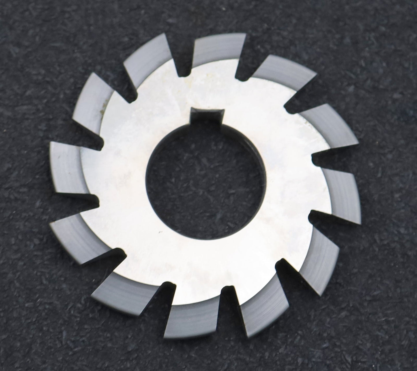 Bild des Artikels DOLD-Zahnformfräser-m=-3,25mm-No.-8-für-Z=-135-00-EGW-20°-gear-profile-cutter
