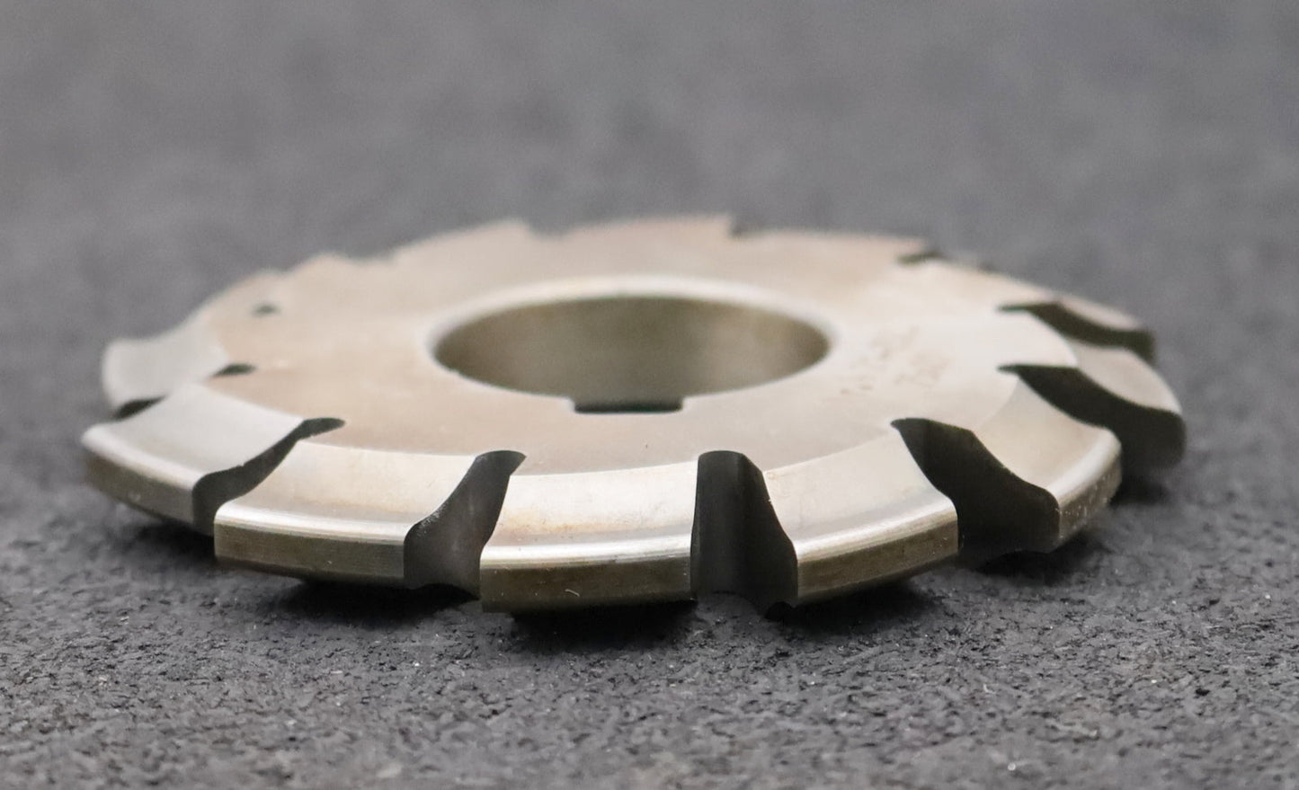 Bild des Artikels DOLD-Zahnformfräser-m=-3,25mm-No.-4-für-Z=-21-25-EGW-15°-gear-profile-cutter