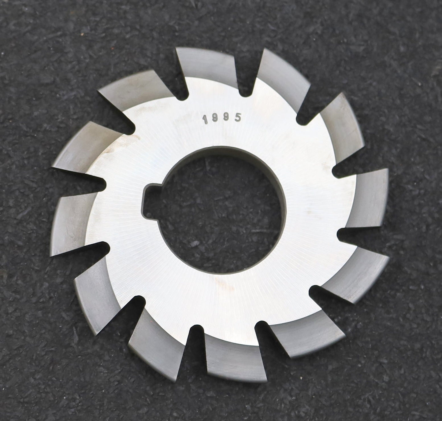 Bild des Artikels DOLD-Zahnformfräser-m=-3,25mm-No.-7-für-Z=-55-134-EGW-15°-gear-profile-cutter