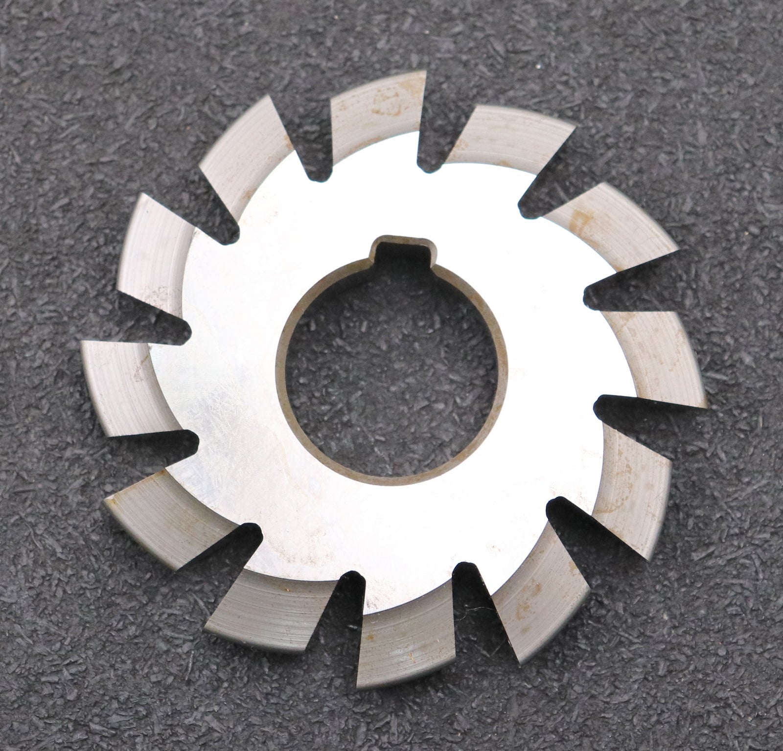 Bild des Artikels DOLD-Zahnformfräser-m=-4mm-No.-8-für-Z=-134-00-EGW-20°-gear-profile-cutter