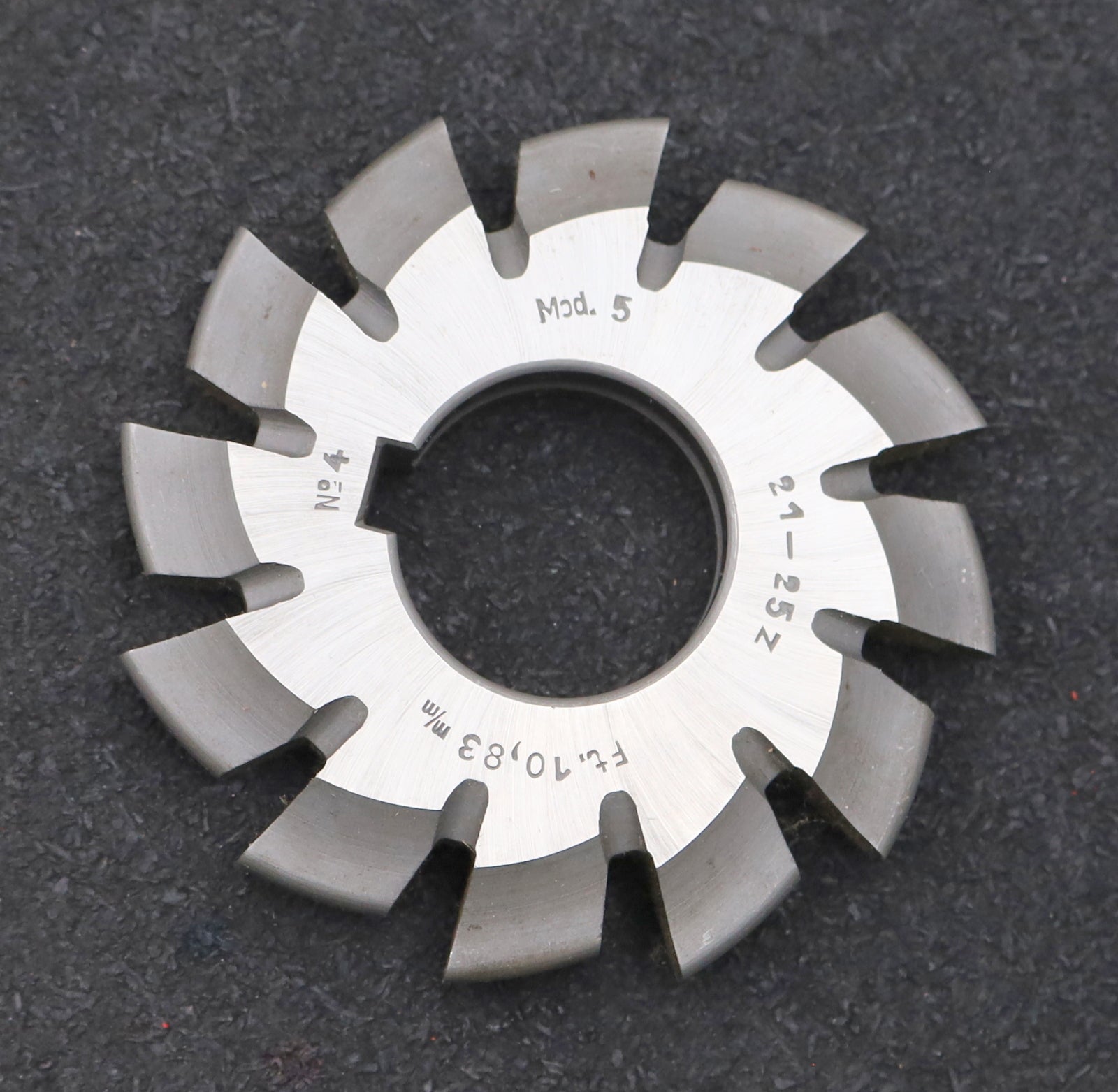 Bild des Artikels DOLD-Zahnformfräser-m=-5mm-No.-4-für-Z=-21-25-EGW-15°-gear-profile-cutter