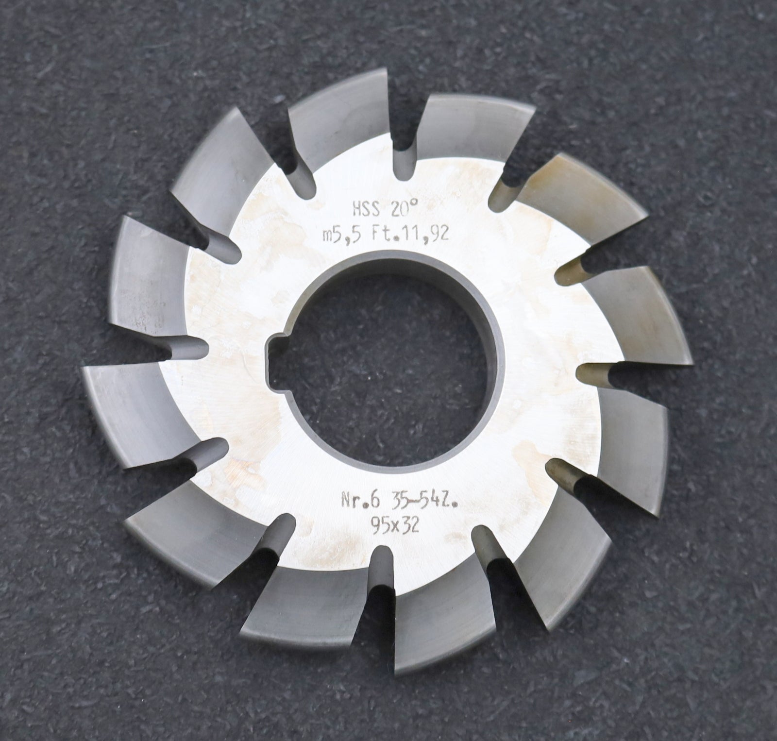 Bild des Artikels DOLD-Zahnformfräser-m=-5,5mm-No.-6-für-Z=-35-54-EGW-20°-gear-profile-cutter