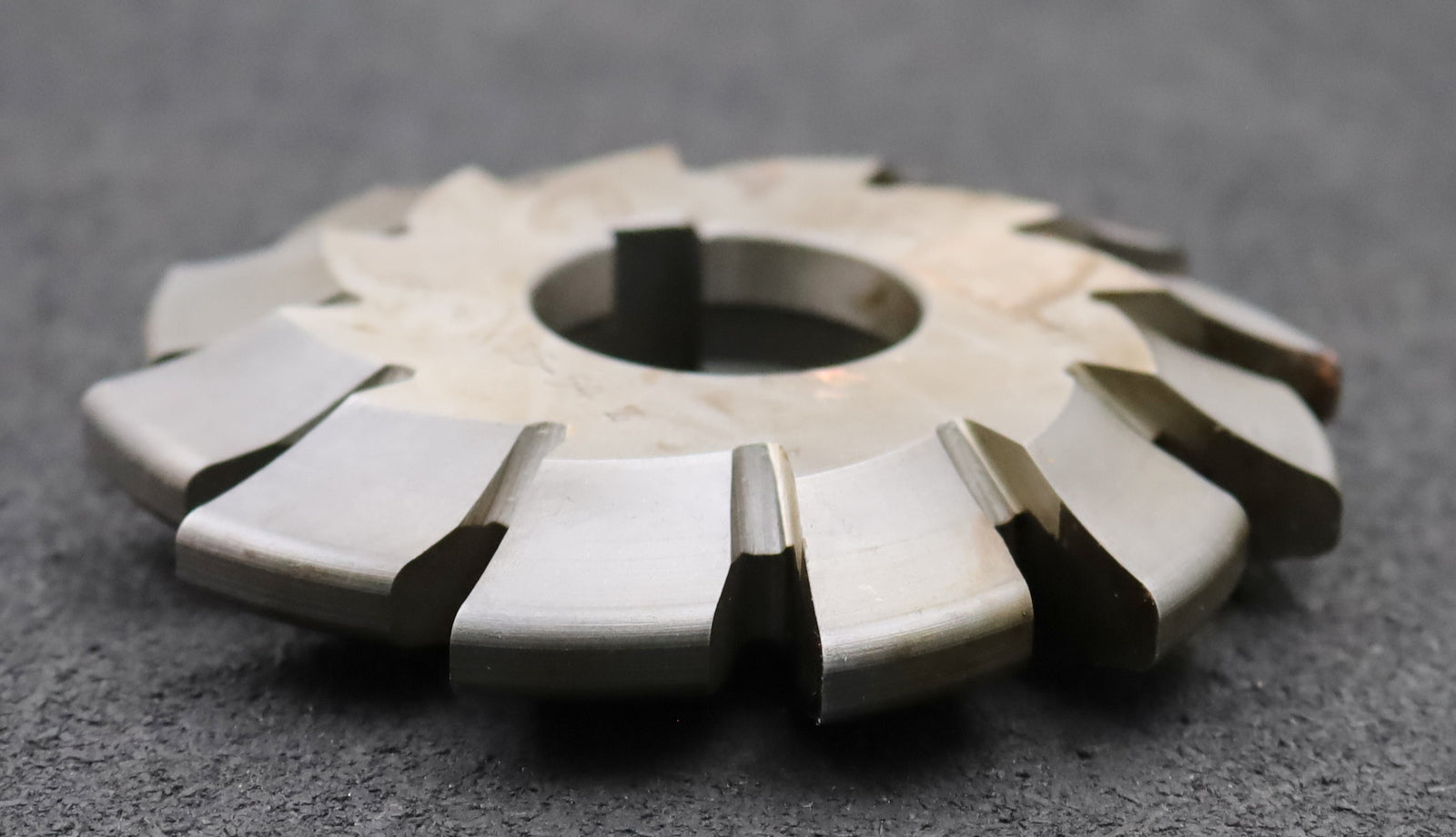 Bild des Artikels DOLD-Zahnformfräser-m=-7mm-No.-6-für-Z=-35-54-EGW-20°-gear-profile-cutter