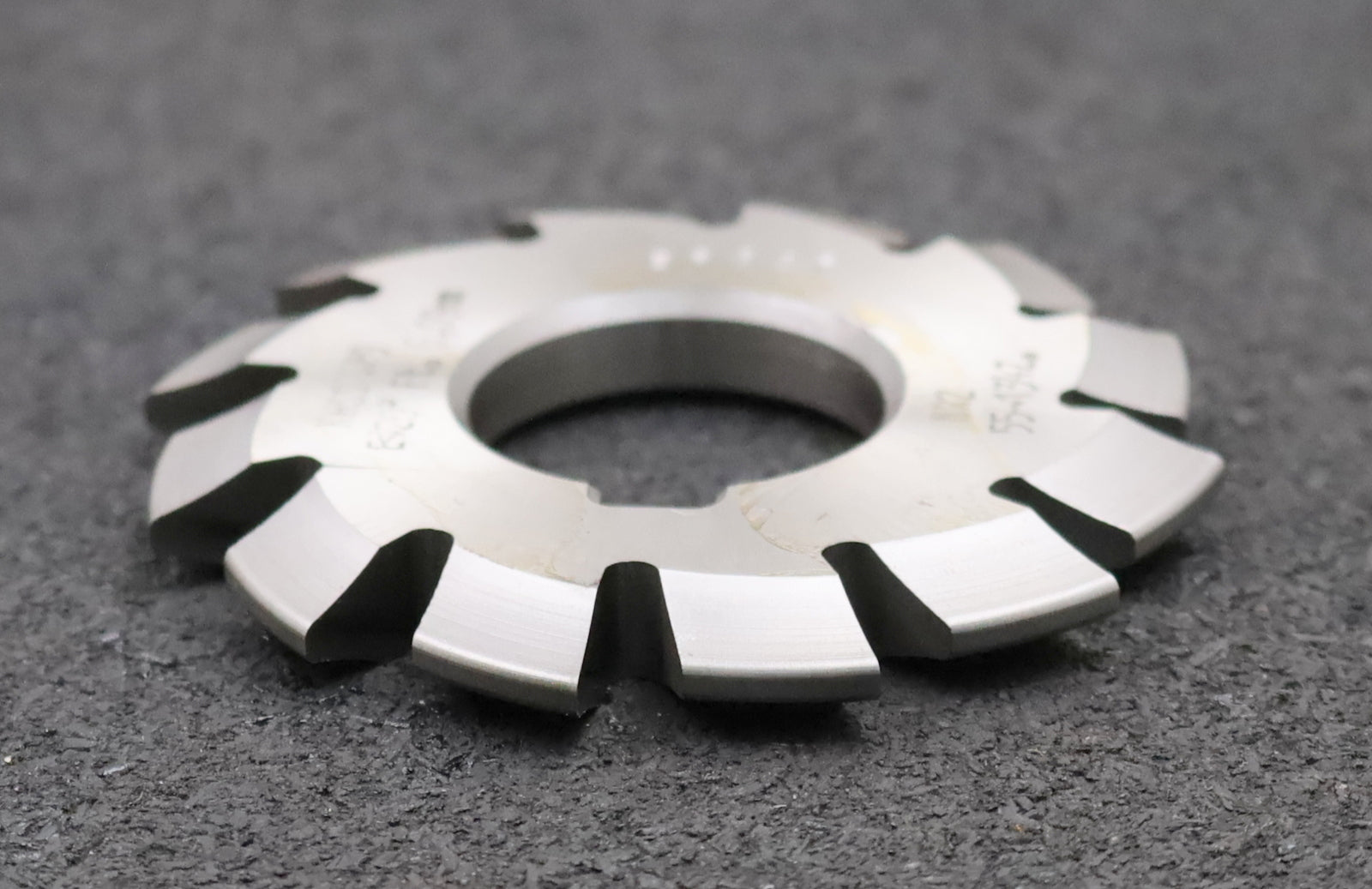 Bild des Artikels DOLD-Zahnformfräser-D.P.=-9-No.-2-für-Z=-55-134-EGW-20°-gear-profile-cutter