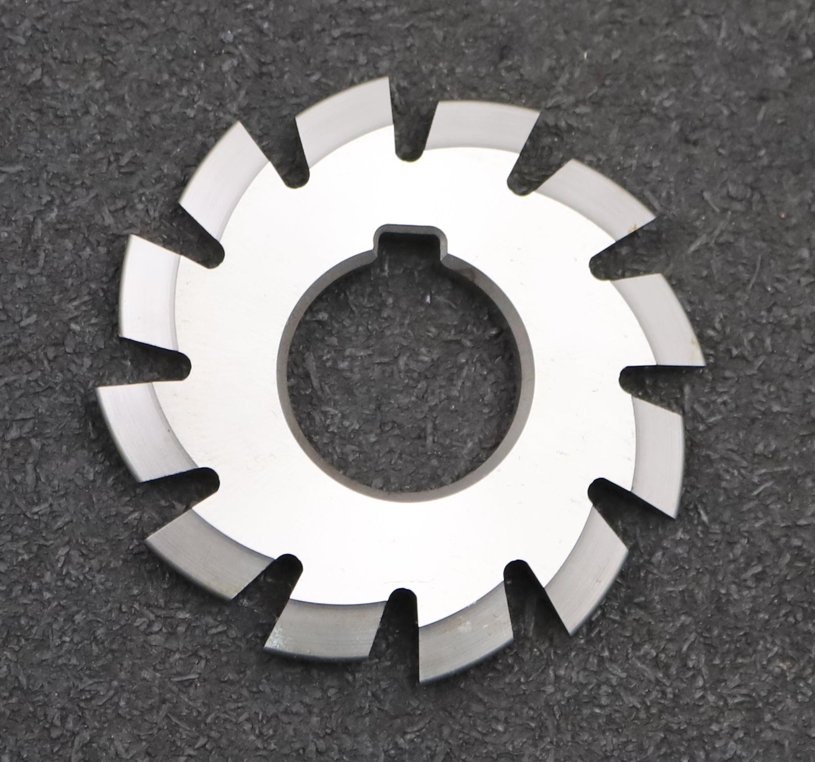 Bild des Artikels DOLD-Zahnformfräser-D.P.=-9-No.-1-für-Z=-135-00-EGW-20°-gear-profile-cutter