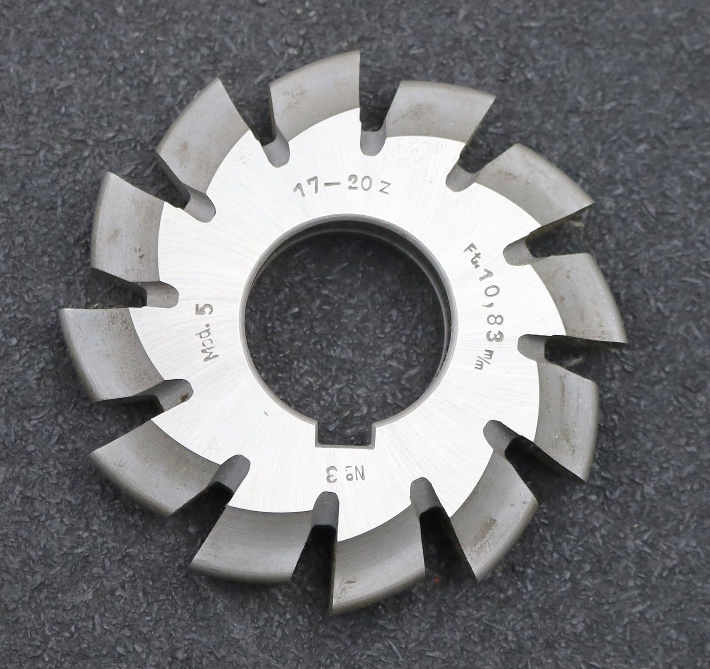 Bild des Artikels DOLD-Zahnformfräser-m=-5mm-No.-3-für-Z=-17-20-EGW-15°-Ø90x32mm-mit-LKN