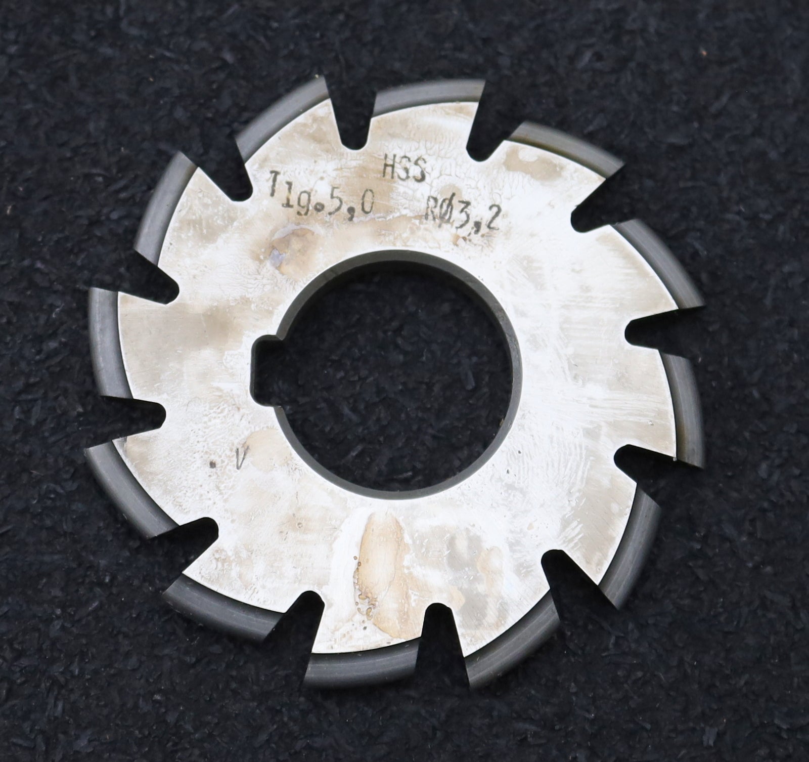 Bild des Artikels DOLD-Rollketenrad-Formfräser-Roller-chain-form-cutter-Teilung=-5,0mm-Profil-V