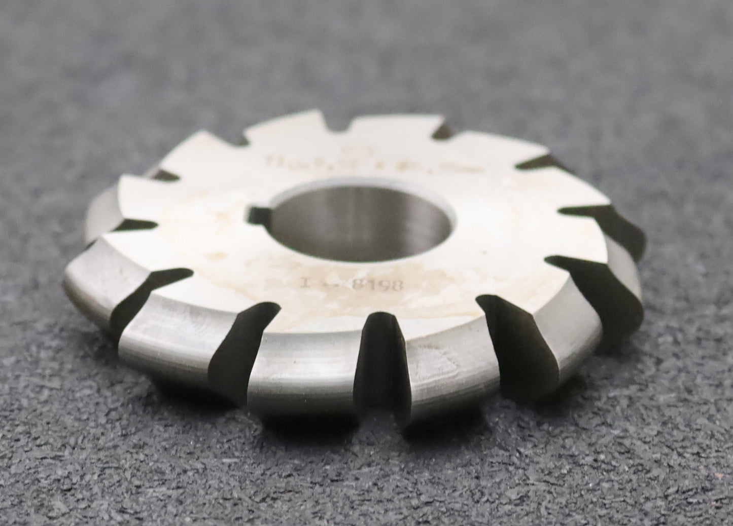 Bild des Artikels DOLD-Rollkettenrad-Formfräser-Teilung=-9,52mm=-3/8"-Rollen Ø=-6,35mm-BP-DIN8198