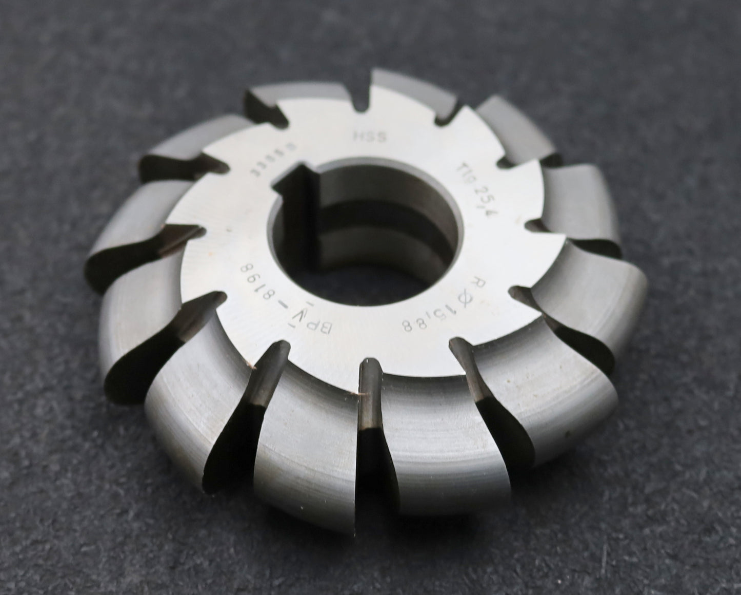 Bild des Artikels DOLD-Rollkettenrad-Formfräser-Teilung=-25,4mm=-1"-Rollen Ø=-15,88mm-BP-DIN8198