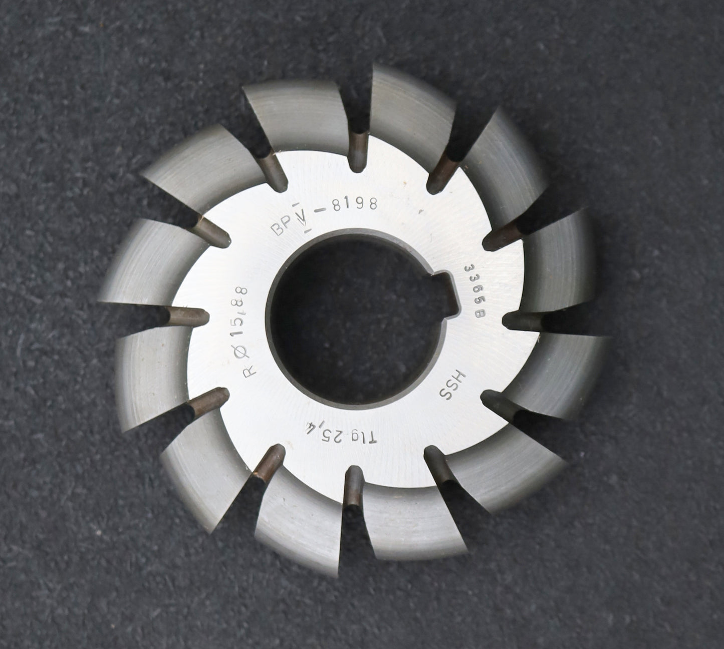 Bild des Artikels DOLD-Rollkettenrad-Formfräser-Teilung=-25,4mm=-1"-Rollen Ø=-15,88mm-BP-DIN8198