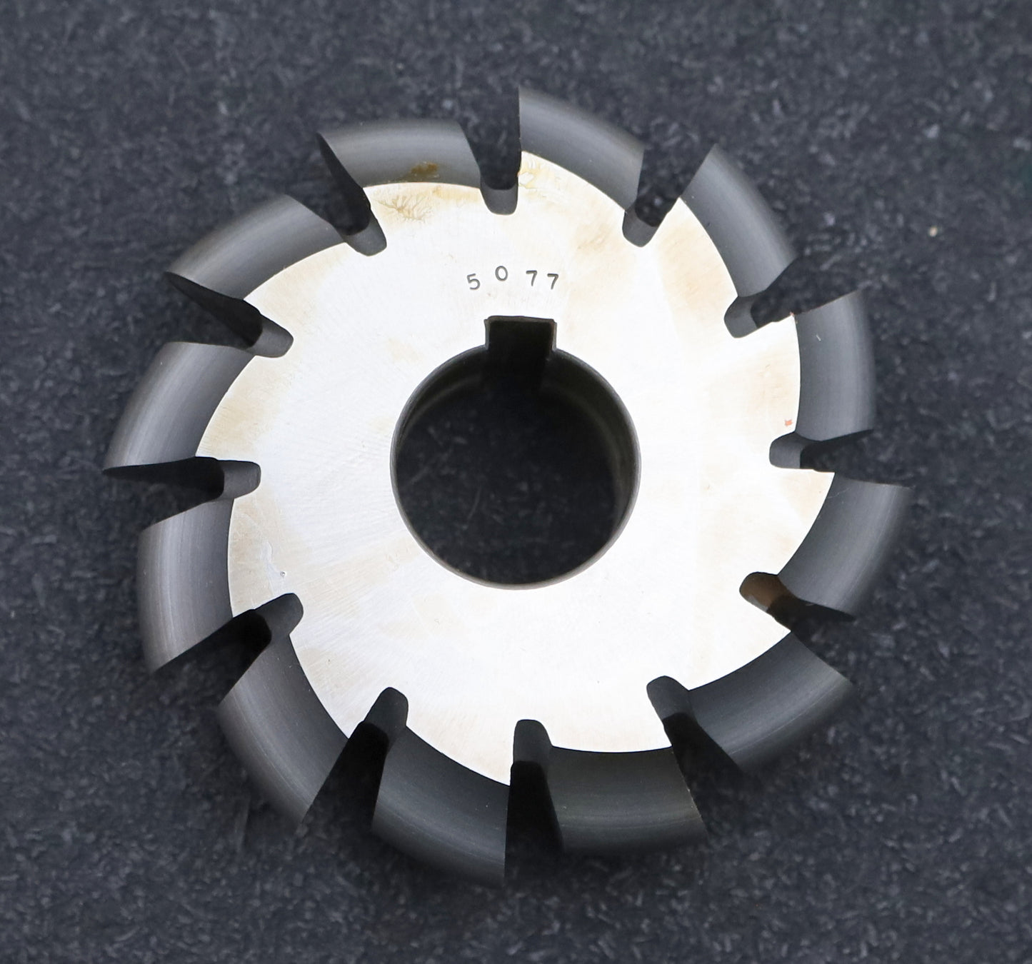 Bild des Artikels DOLD-Rollkettenrad-Formfräser-Teilung=-25,4mm=-1"-Rollen Ø=-15,88mm- Ø95x32mm-LKN