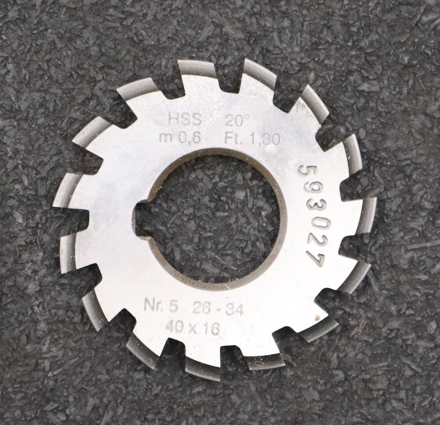 Bild des Artikels DOLD-Zahnformfräser-gear-profile-cutter-m=-0,6mm-No.-5-Z=-26-34-EGW-20°- Ø40x16mm