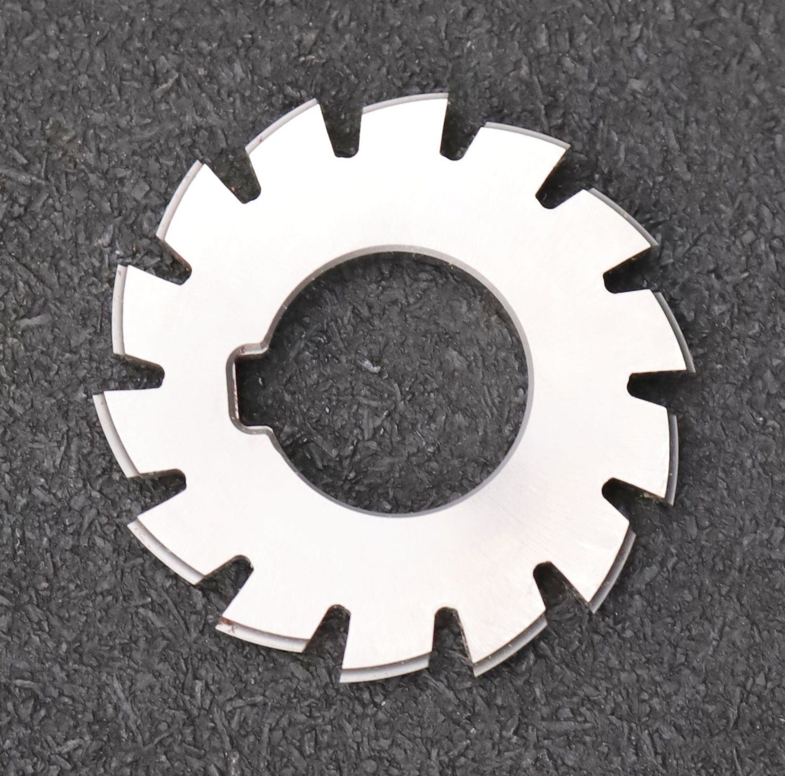 Bild des Artikels DOLD-Zahnformfräser-gear-profile-cutter-DP-69mm-Z=-27-EGW-20°- Ø2x7/8'-mit-LKN