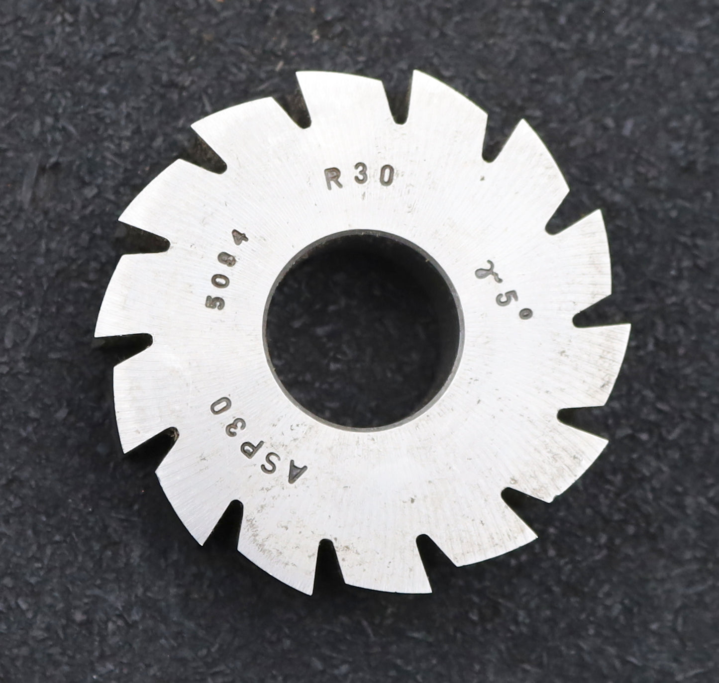 Bild des Artikels DOLD-Formfräser-konkav-Radiusfräser-Radius-30,0mm- Ø60,5x18x Ø22mm-14-Spannuten
