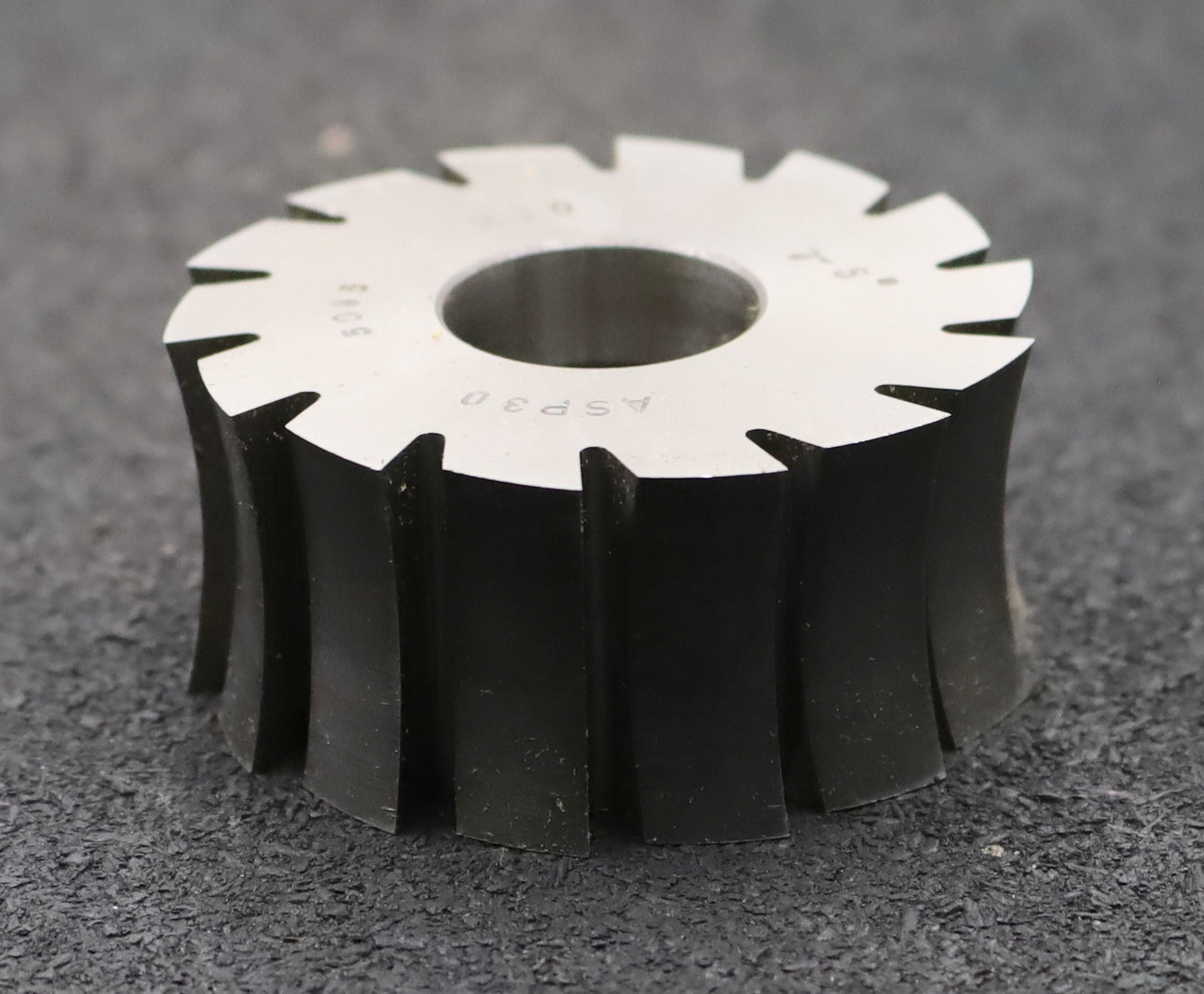 Bild des Artikels DOLD-Formfräser-konkav-Radiusfräser-Radius-50,0mm- Ø60,5x27x Ø22mm-14-Spannuten