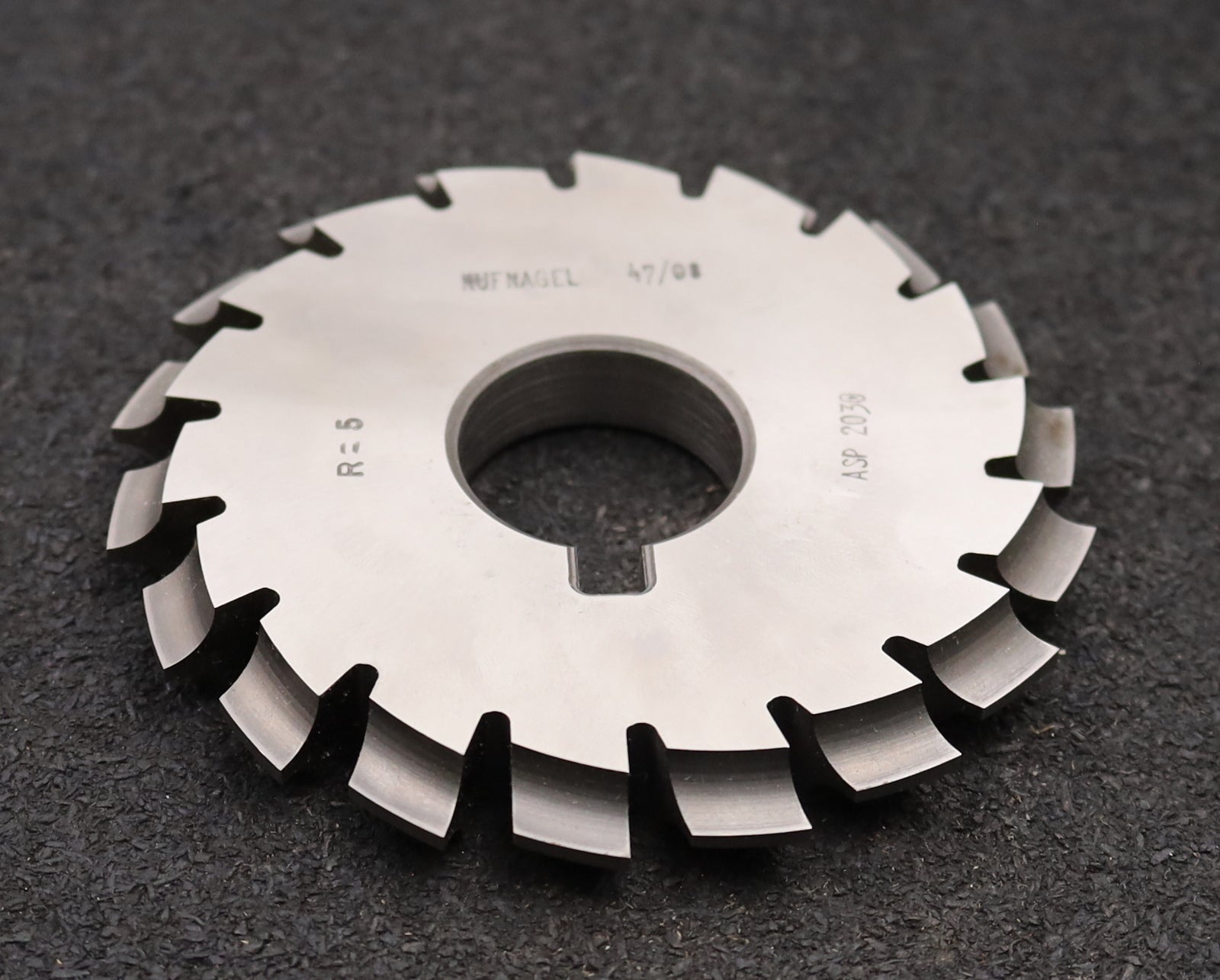 Bild des Artikels DOLD-Formfräser-konkav-Radiusfräser-Radius-5mm- Ø95x12x Ø27mm-mit-LKN-ASP2030