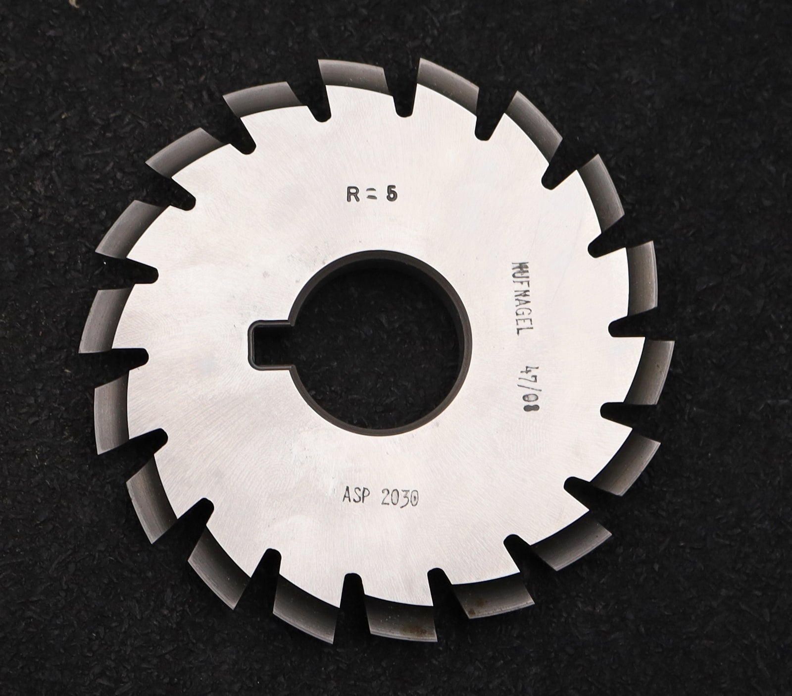 Bild des Artikels DOLD-Formfräser-konkav-Radiusfräser-Radius-5mm- Ø95x12x Ø27mm-mit-LKN-ASP2030