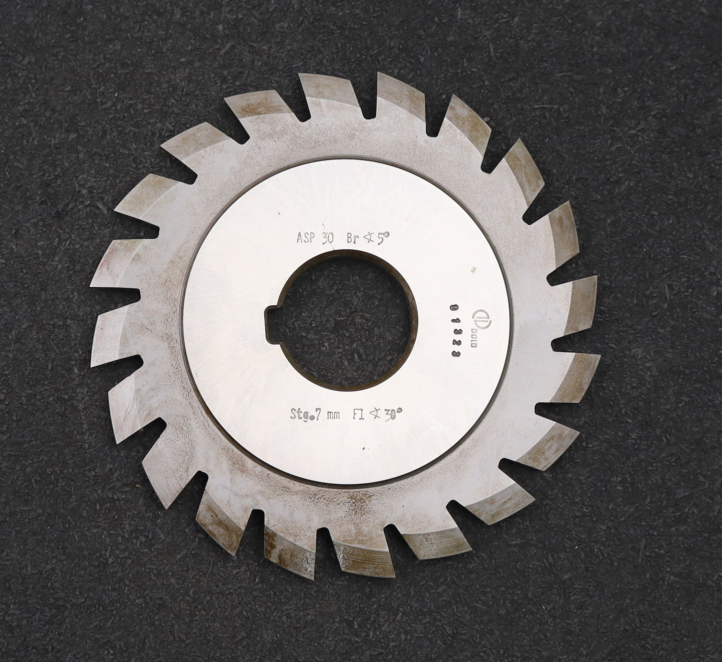 Bild des Artikels DOLD-Trapezgewindefräser-Teilung-7mm- Ø125x8x Ø32mm-H7-mit-LKN-21-Spannuten