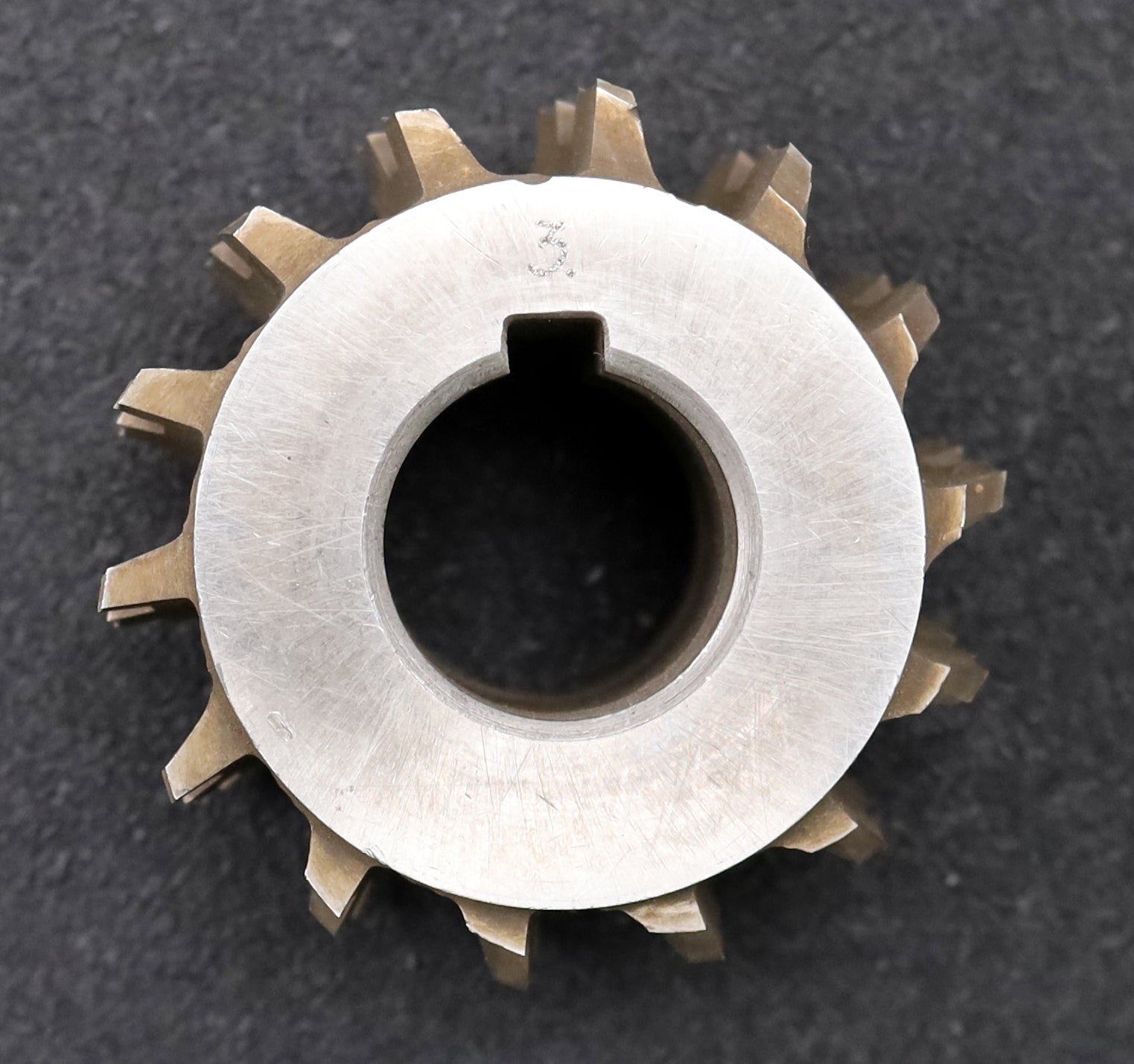 Bild des Artikels H.F.SCHNICKE-Keilwellen-Wälzfräser-spline-hob-6-Keile-32x38x8mm-mit-Höcker-+-LKN