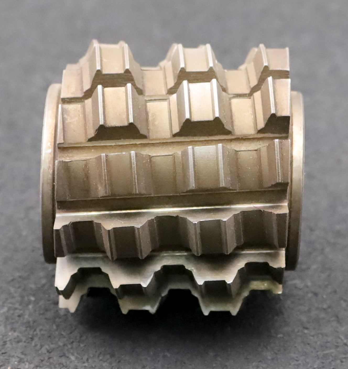 Bild des Artikels PWS-Keilwellen-Wälzfräser-8-Keile-46,3x53,6x9,3mm-mit-Höcker-Ø69x64xØ27mm-LKN