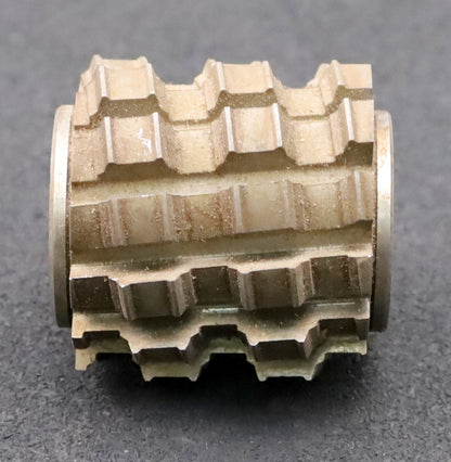 Bild des Artikels PWS-Keilwellen-Wälzfräser-8-Keile-52,4x57,6x10,4mm-mit-Höcker-Ø61x64xØ27mm