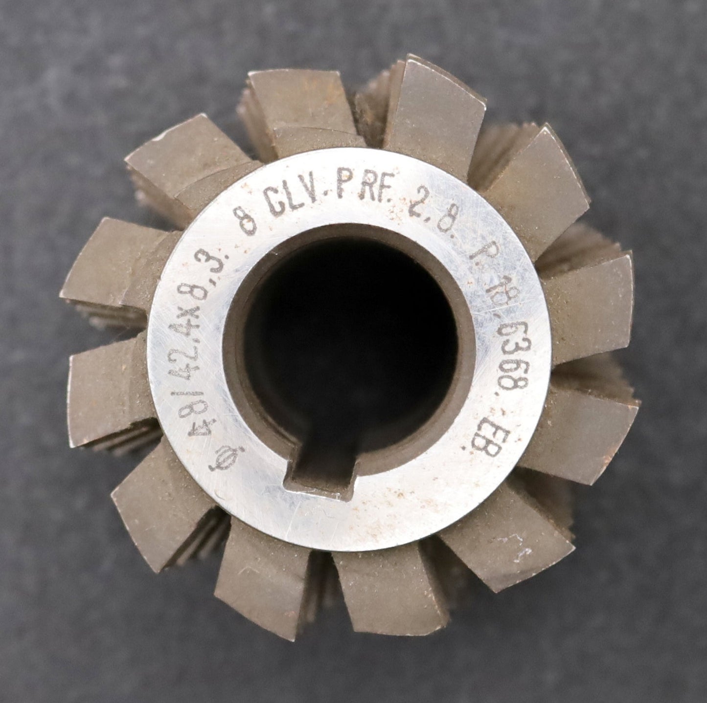 Bild des Artikels Keilwellen-Wälzfräser-8-Keile-48x42,4x8,3mm---Höcker-Ø71x70xØ27mm-spiralgenutet