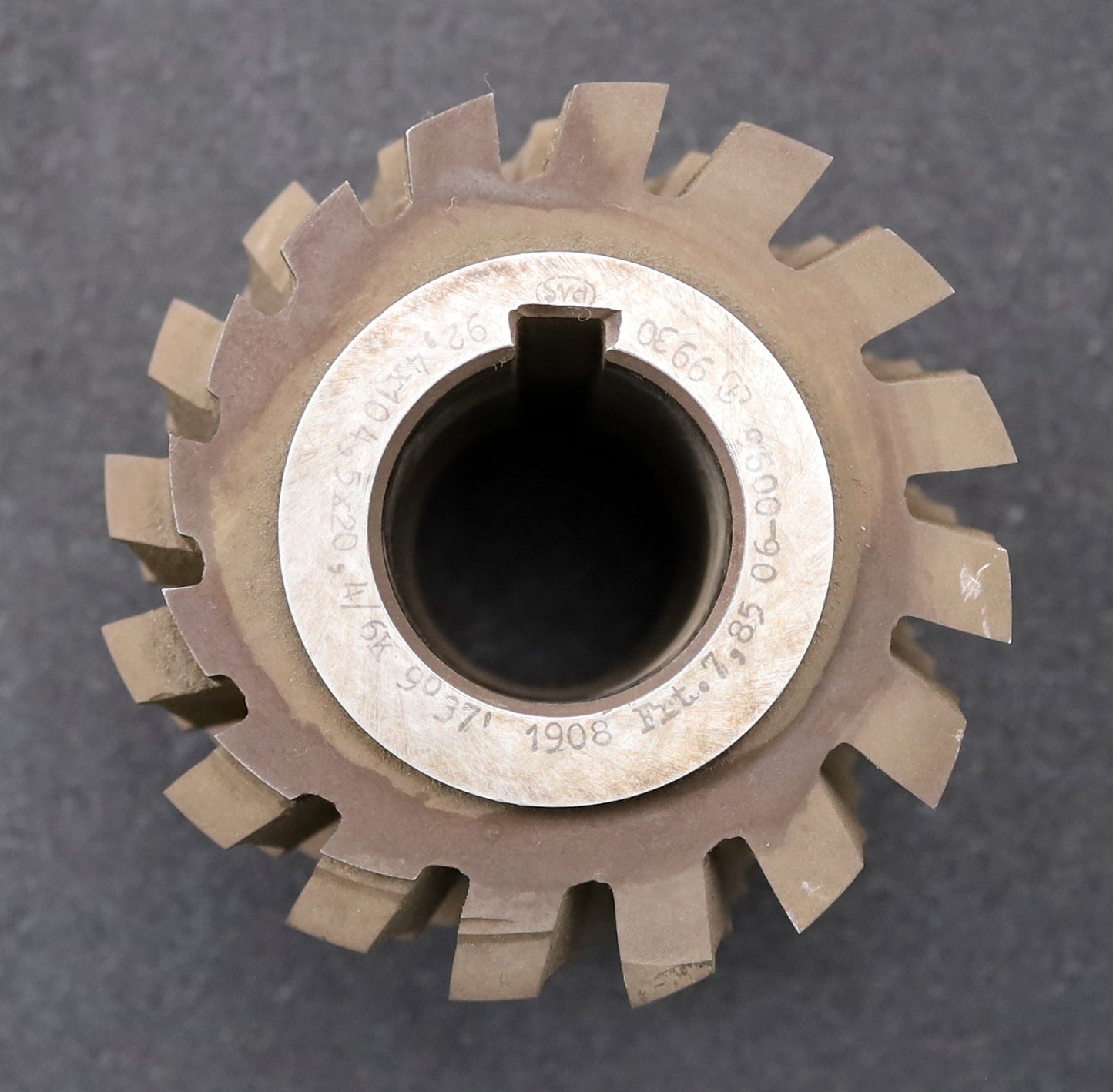 Bild des Artikels PWS-Keilwellen-Wälzfräser-6-Keile-92,4x104,5x20,4mm-mit-Höcker-Ø107x110xØ40mm