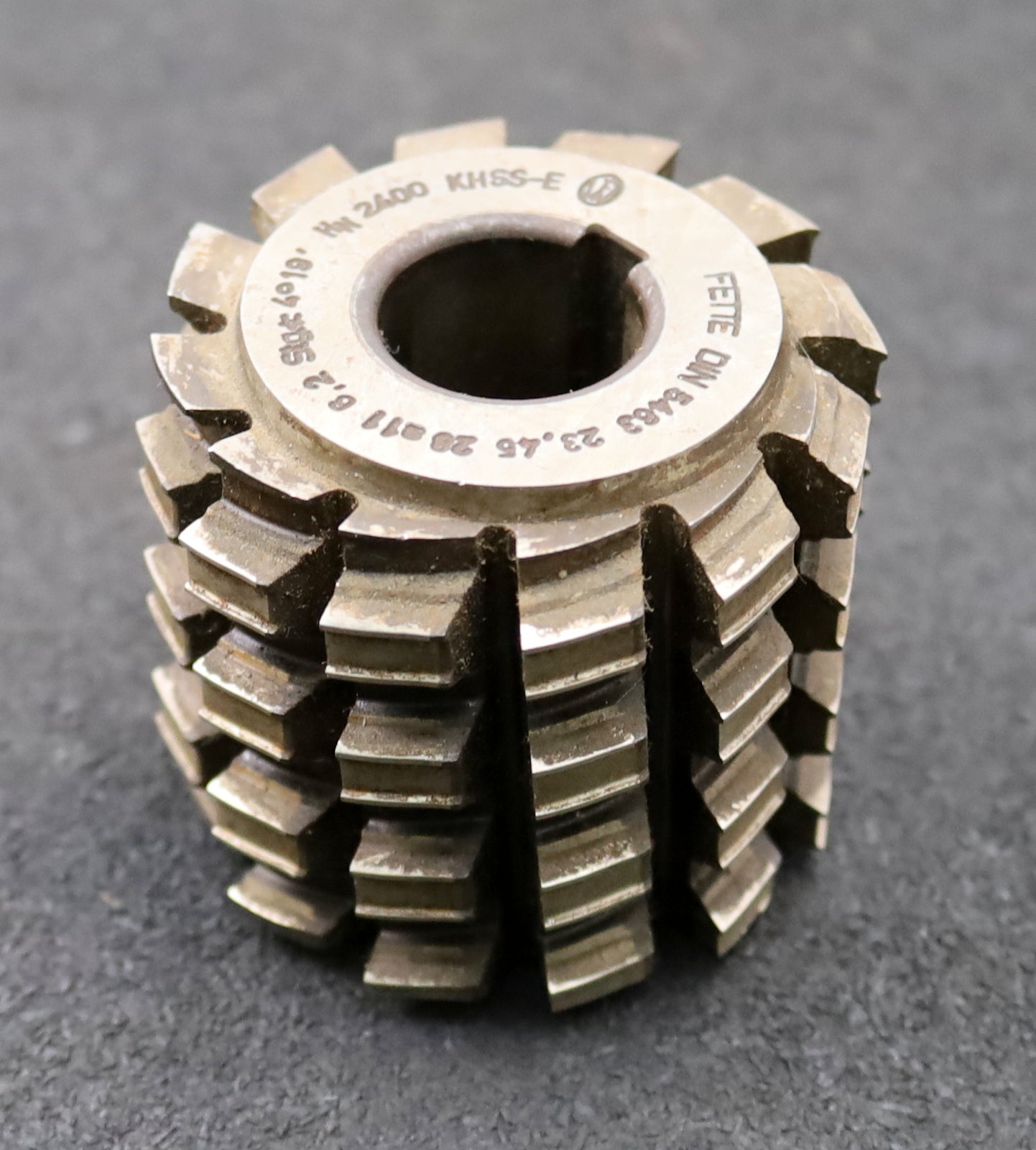 Bild des Artikels FETTE-Keilwellen-Wälzfräser-6-Keile-DIN5463-23,45x28x6,2mm-Ø61x57xØ22mm