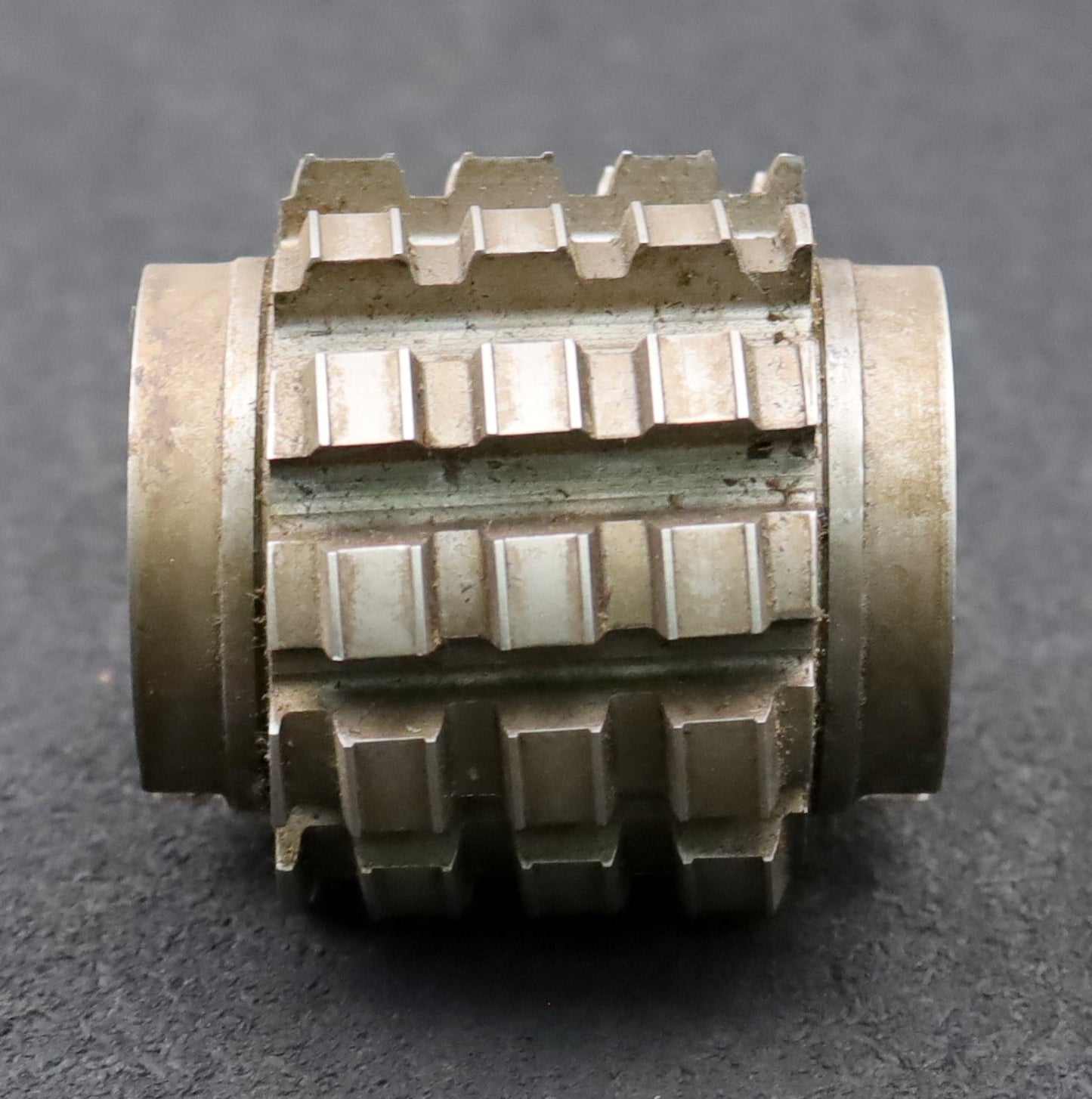 Bild des Artikels KLINGELNBERG-Keilwellen-Wälzfräser-6-Keile-23,7x26,98x4,96mm-Ø68x71xØ27mm