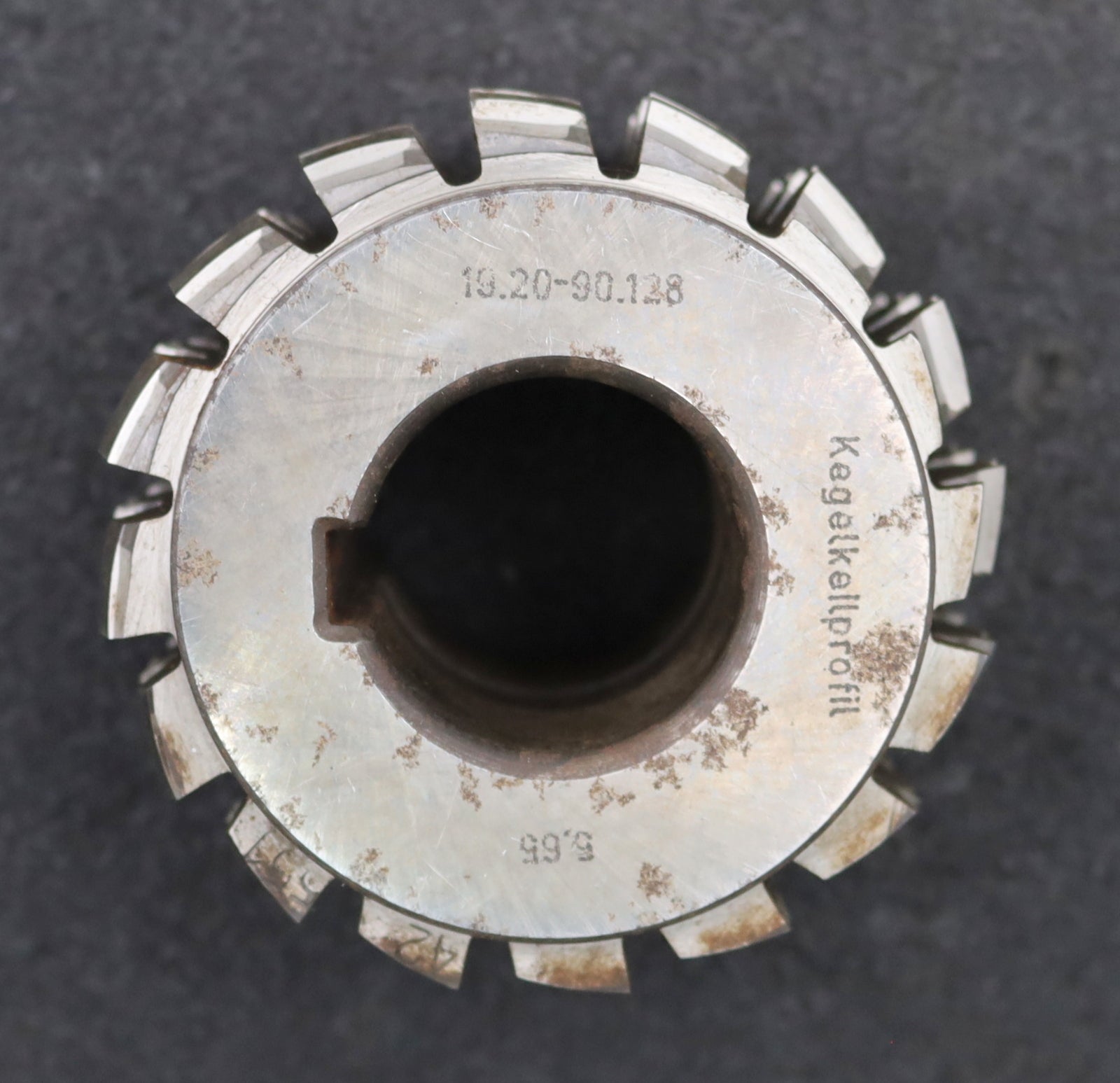 Bild des Artikels LEIMBACH-Keilwellen-Wälzfräser-spline-hob-1-1/8"-6JDT835-Achstlg.-14,848-+Höcker