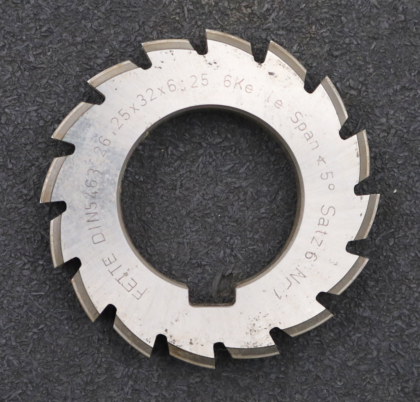 Bild des Artikels FETTE-Keilwellen-Formfräser-spline-cutter-6-Keile-DIN5463-26,25x32x6,25mm