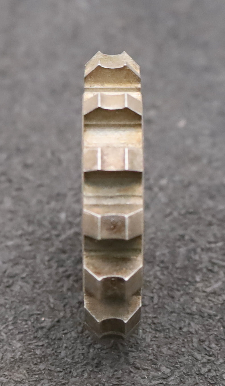 Bild des Artikels PWS-Keilwellen-Formfräser-spline-cutter-4-Keile-10x13x3mm-mit-Höcker-HSS