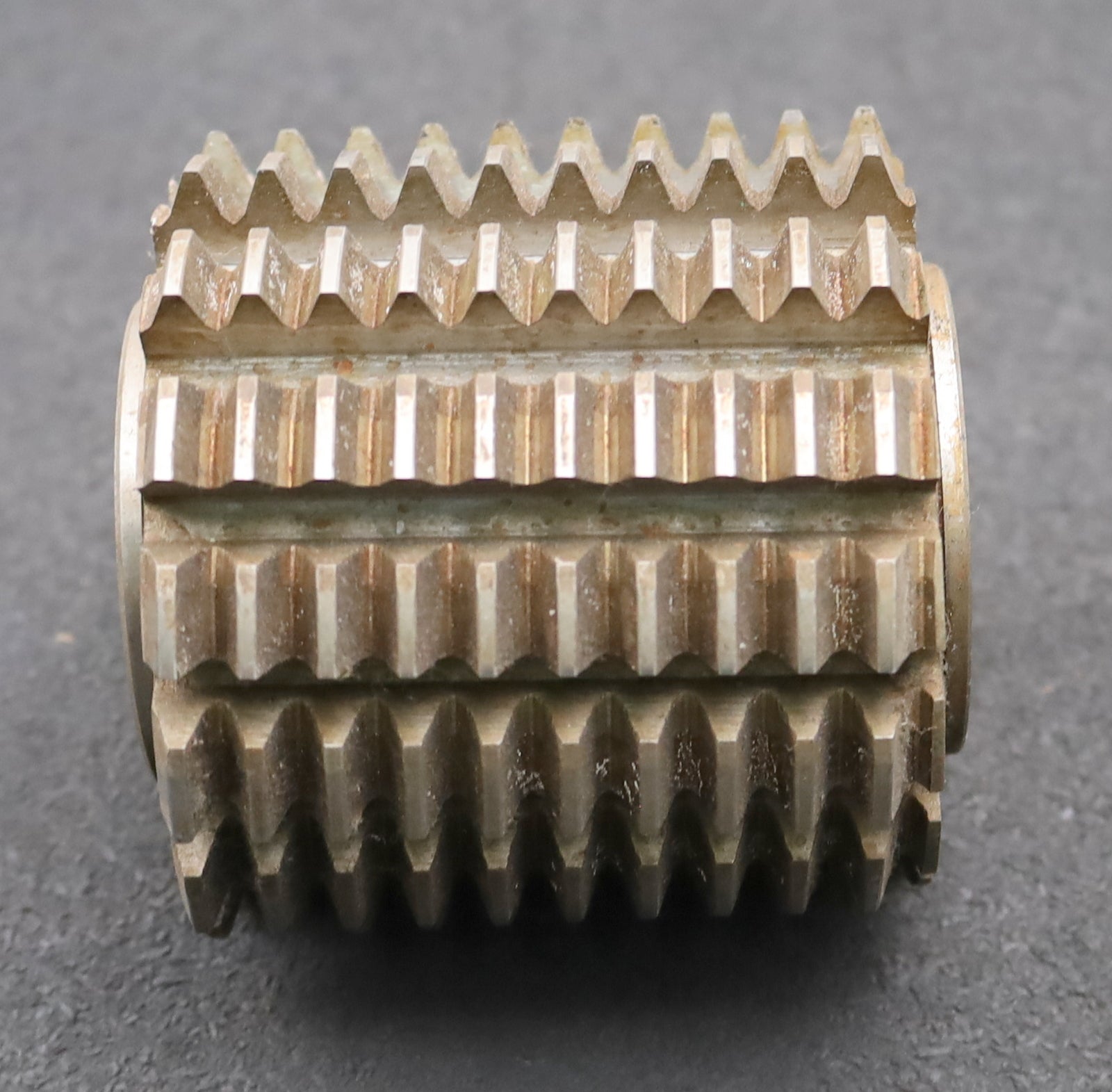 Bild des Artikels PWS-Zahnrad-Wälzfräser-gear-hob-m=-2,5mm-BPII-nach-DIN-3972-EGW-20°-Ø89x88xØ32mm