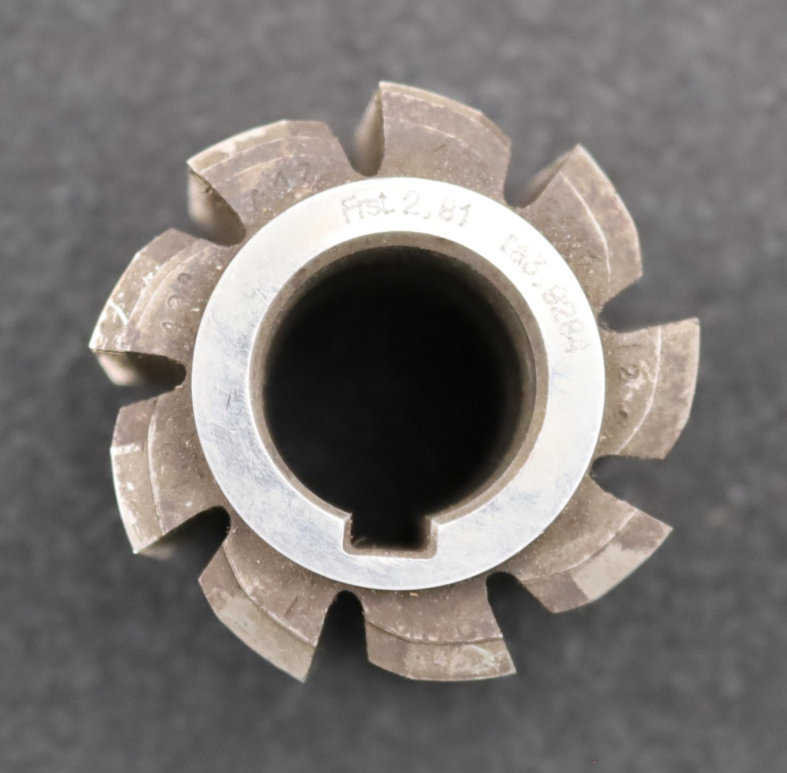 Bild des Artikels Zahnrad-Wälzfräser-gear-hob-m=-1,25mm-EGW-20°-Frästiefe-2,81mm-Ø49x50xØ22mm
