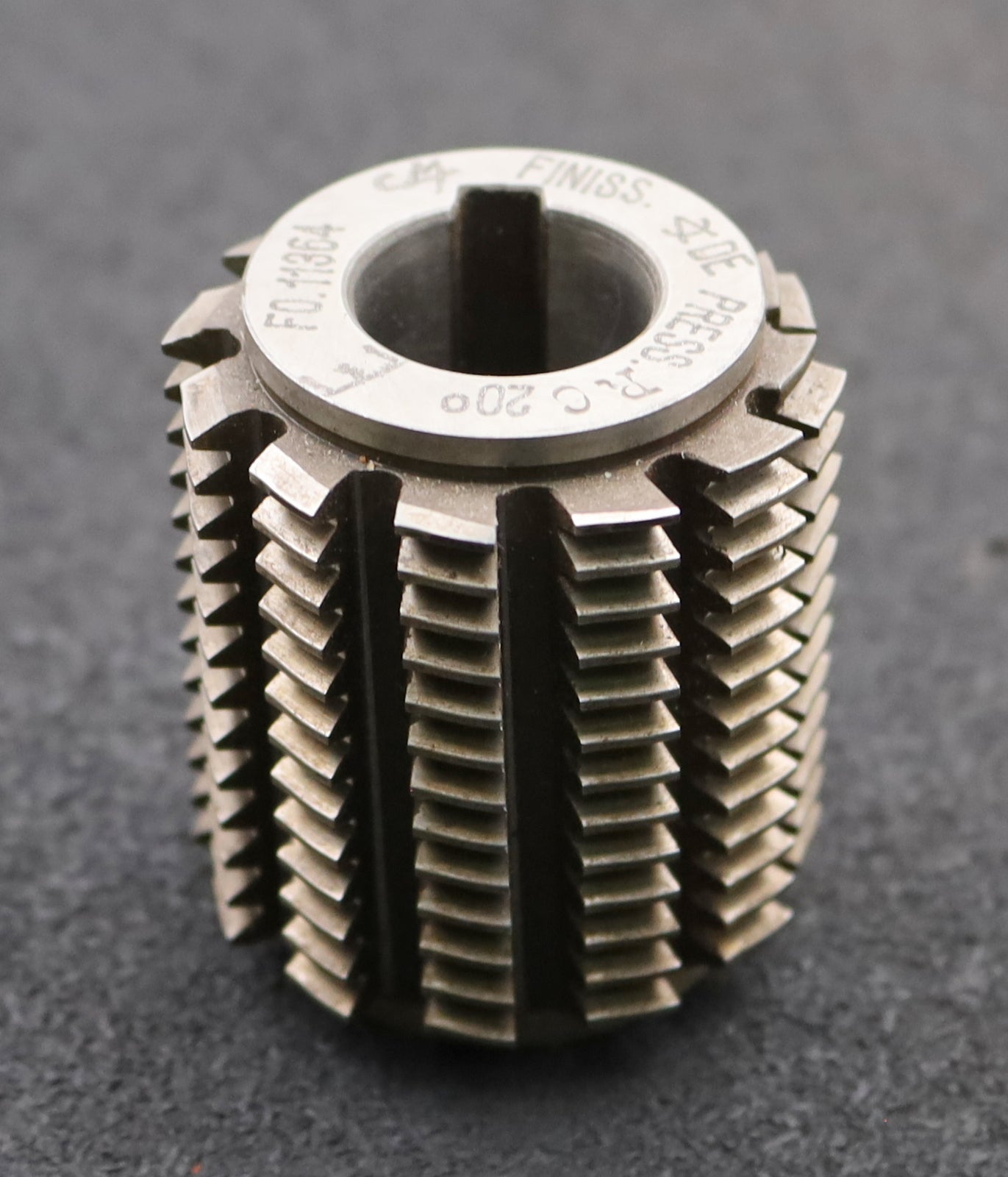 Bild des Artikels Zahnrad-Wälzfräser-gear-hob-m=-1,25mm-EGW-20°-Abmessungen-Ø51x59xØ22mm-mit-LKN