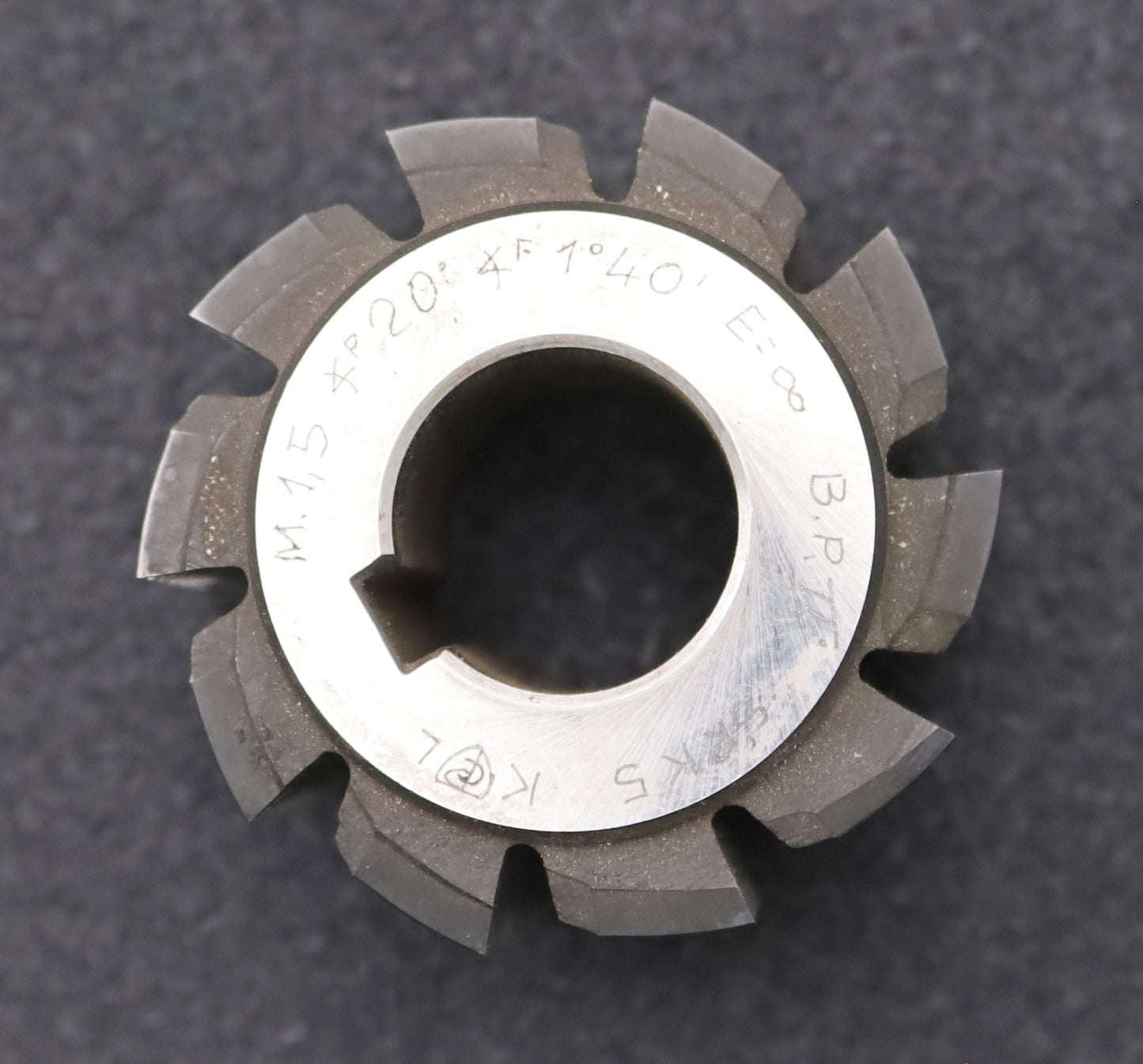 Bild des Artikels KL-Zahnrad-Wälzfräser-gear-hob-m=-1,5mm-BPII-nach-DIN3972-EGW-20°-Rest:-95%