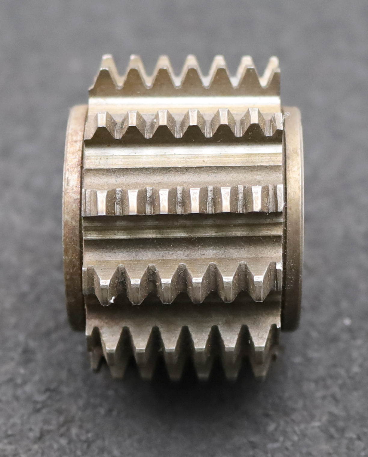 Bild des Artikels PWS-Zahnrad-Wälzfräser-gear-hob-m=-1,5mm-BPI-nach-DIN3972-EGW-20°-Ø55x39xØ22mm