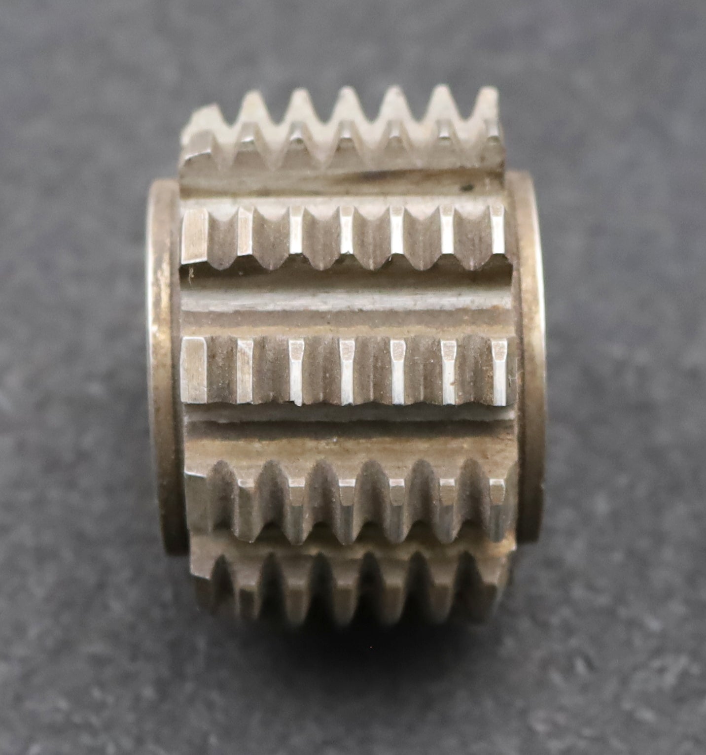 Bild des Artikels PWS-Zahnrad-Wälzfräser-gear-hob-m=-1,5mm-BPII-nach-DIN3972-EGW-20°-Ø55x38xØ22mm