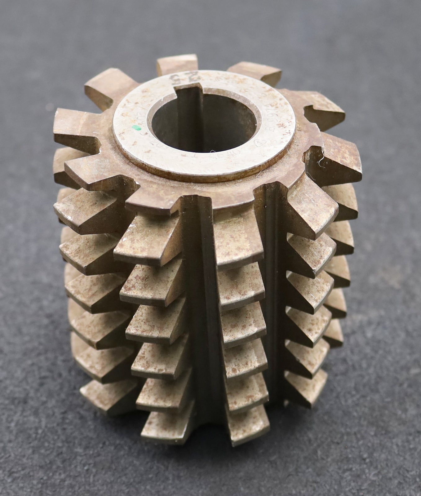 Bild des Artikels PWS-Zahnrad-Wälzfräser-gear-hob-m=5,0mm-EGW-20°-BPII-DIN-3972-10-Spannuten