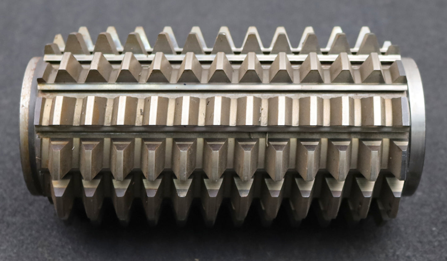 Bild des Artikels FETTE-Zahnrad-Wälzfräser-gear-hob-m=5,0mm-EGW-20°-BPII-DIN-3972-Ø111x209x32mm