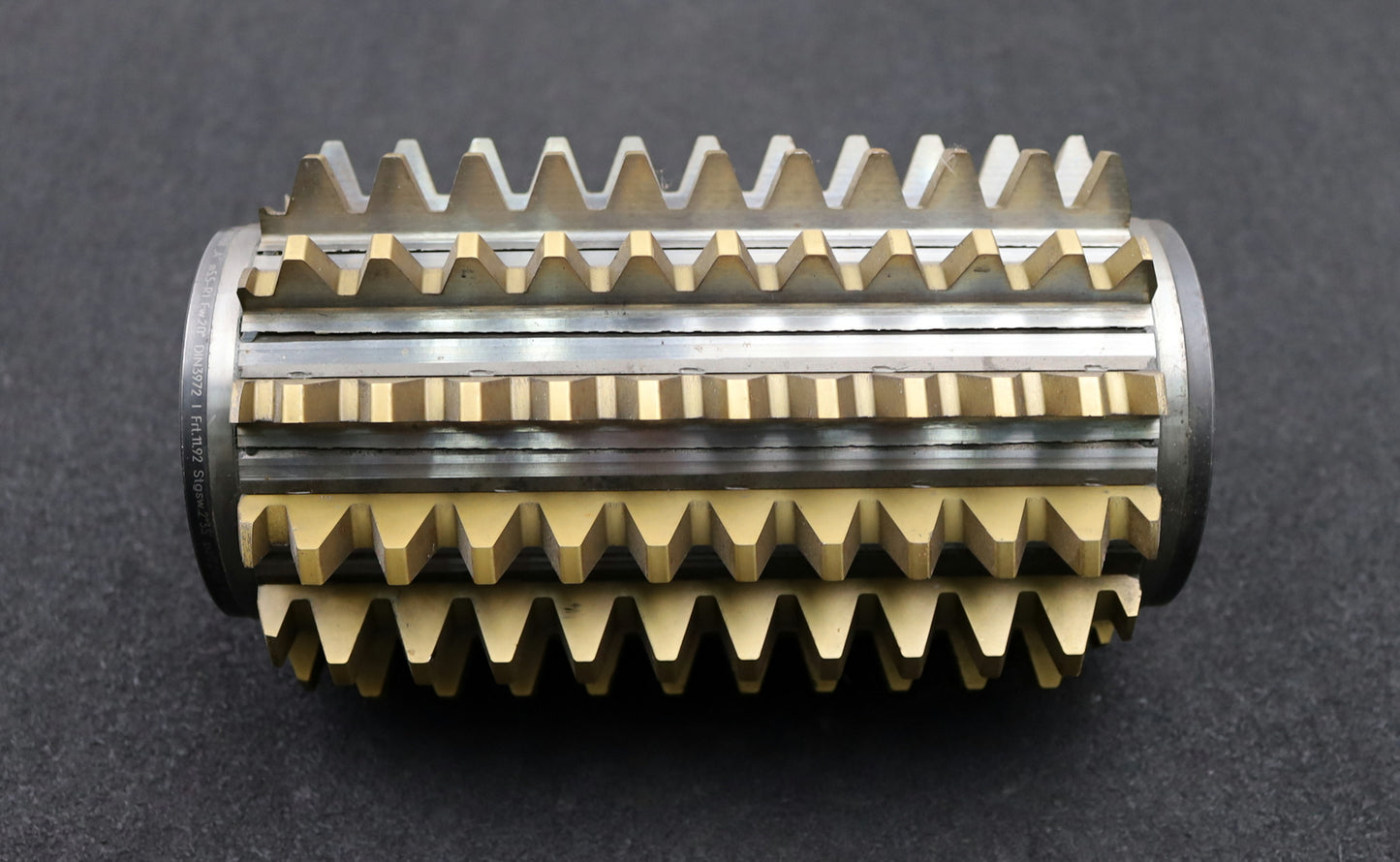 Bild des Artikels FETTE-Zahnrad-Wälzfräser-gear-hob-m=5,5mm-EGW-20°-Ø131x215x32mm-geradgenutet