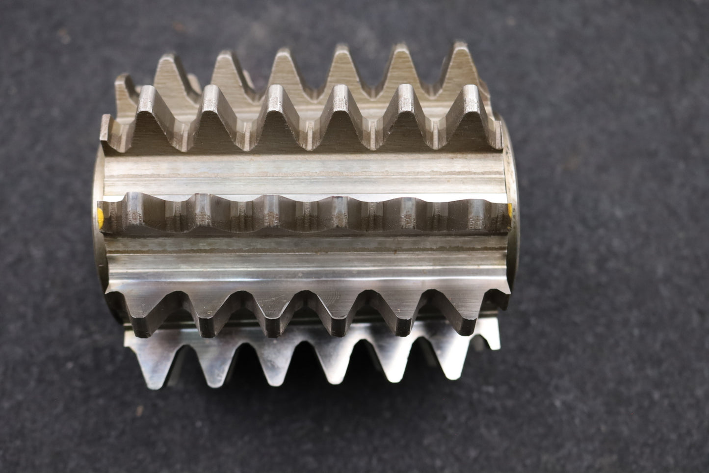 Bild des Artikels PWS-Zahnrad-Wälzfräser-gear-hob-m=5,0mm-EGW-20°-BPIII-DIN-3972-1gg.-Links