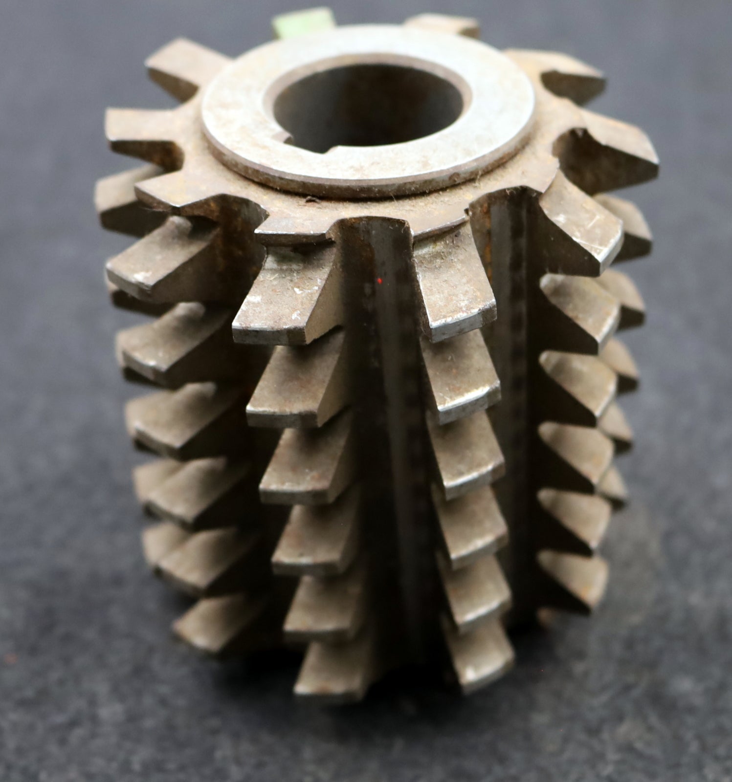 Bild des Artikels PWS-Zahnrad-Wälzfräser-gear-hob-m=5,0mm-EGW-20°-BPII-1gg.-Rechts-spiralgenutet